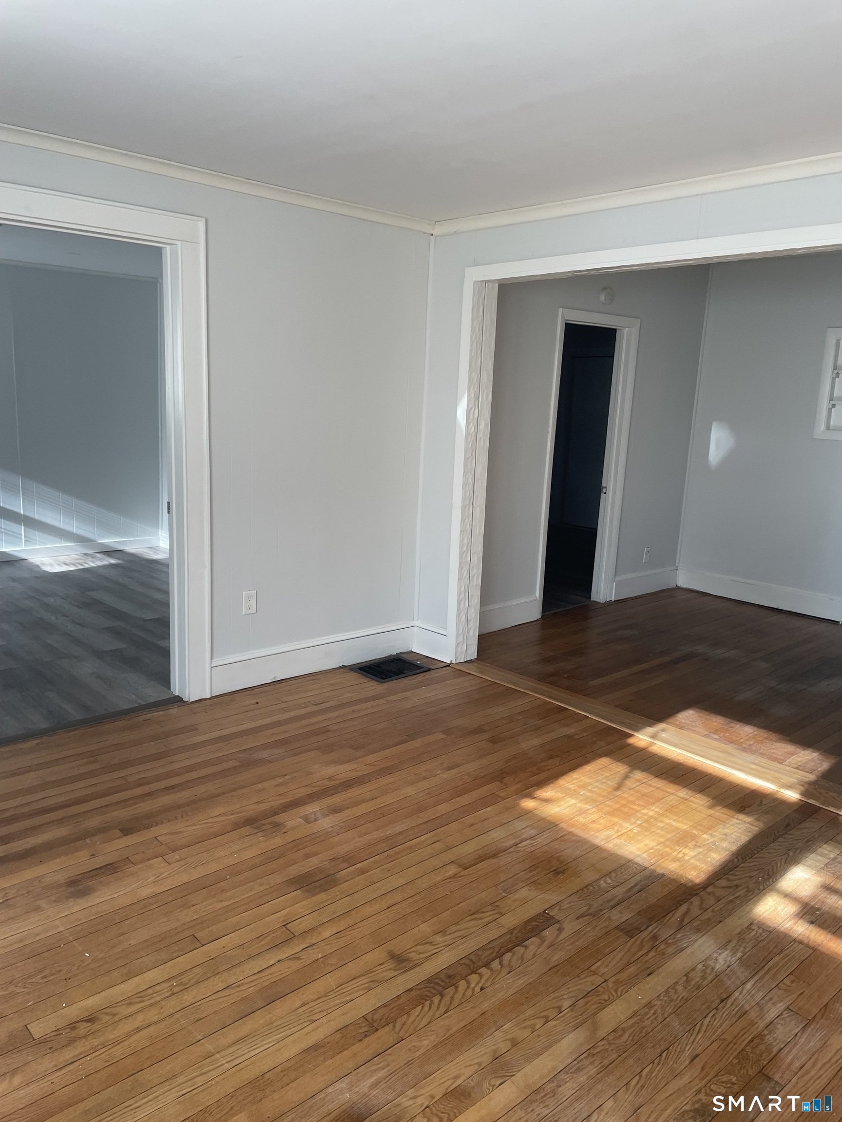 70 Highlawn Street photo 4