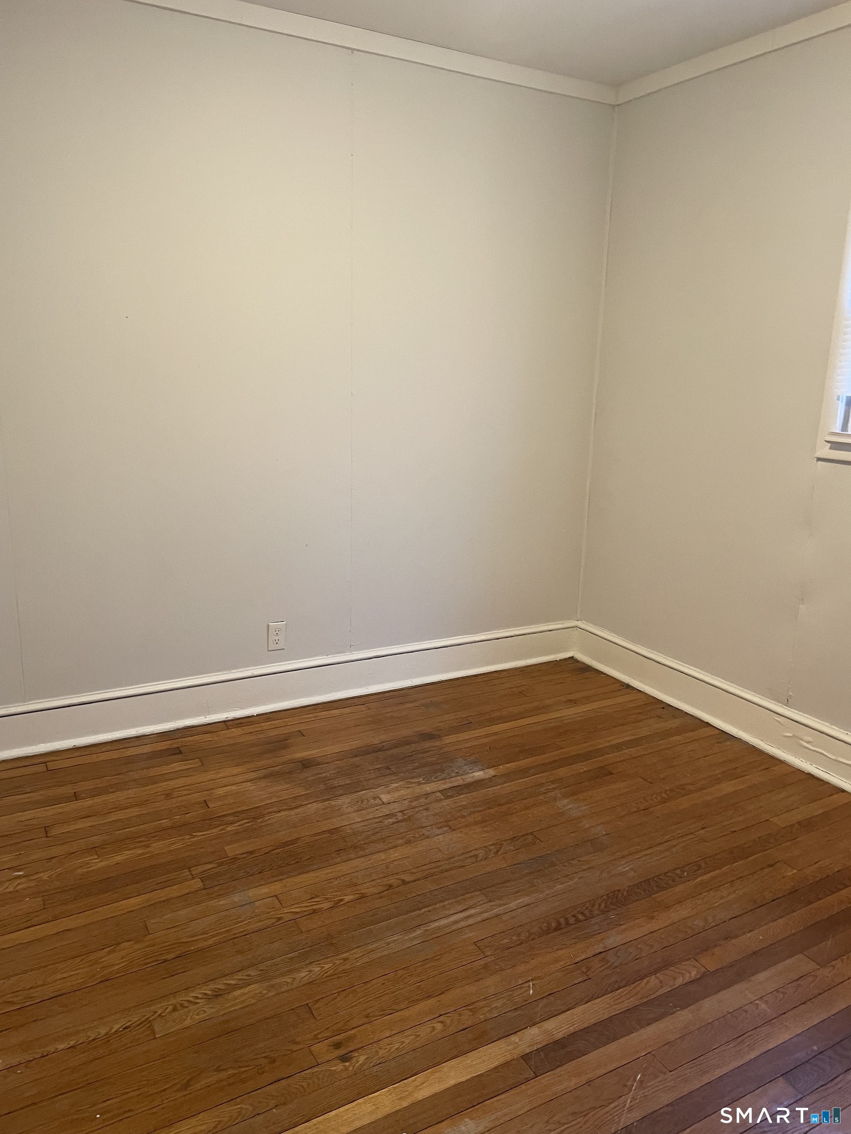 70 Highlawn Street photo 8