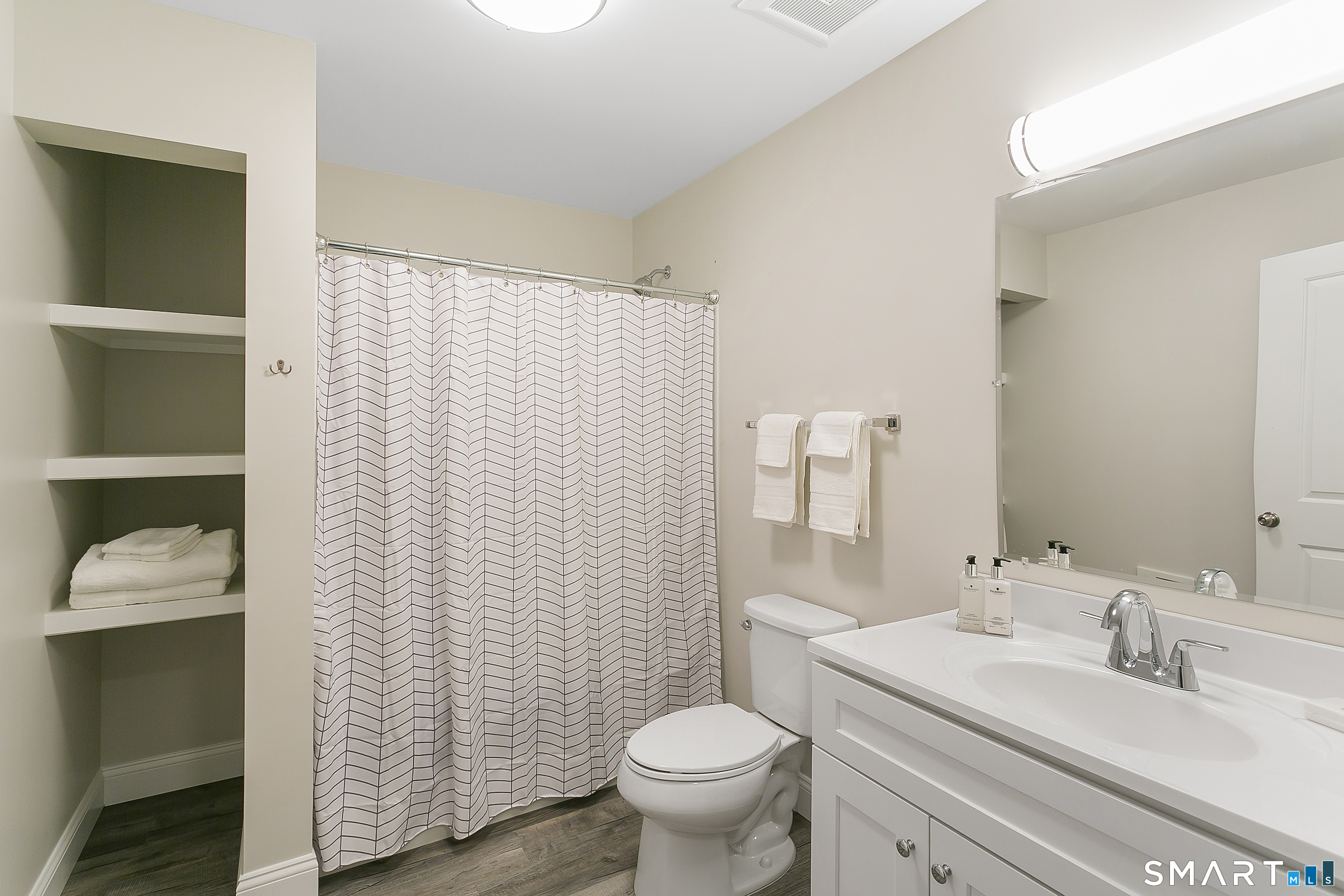1645 Black Rock Turnpike Unit #109 photo 10