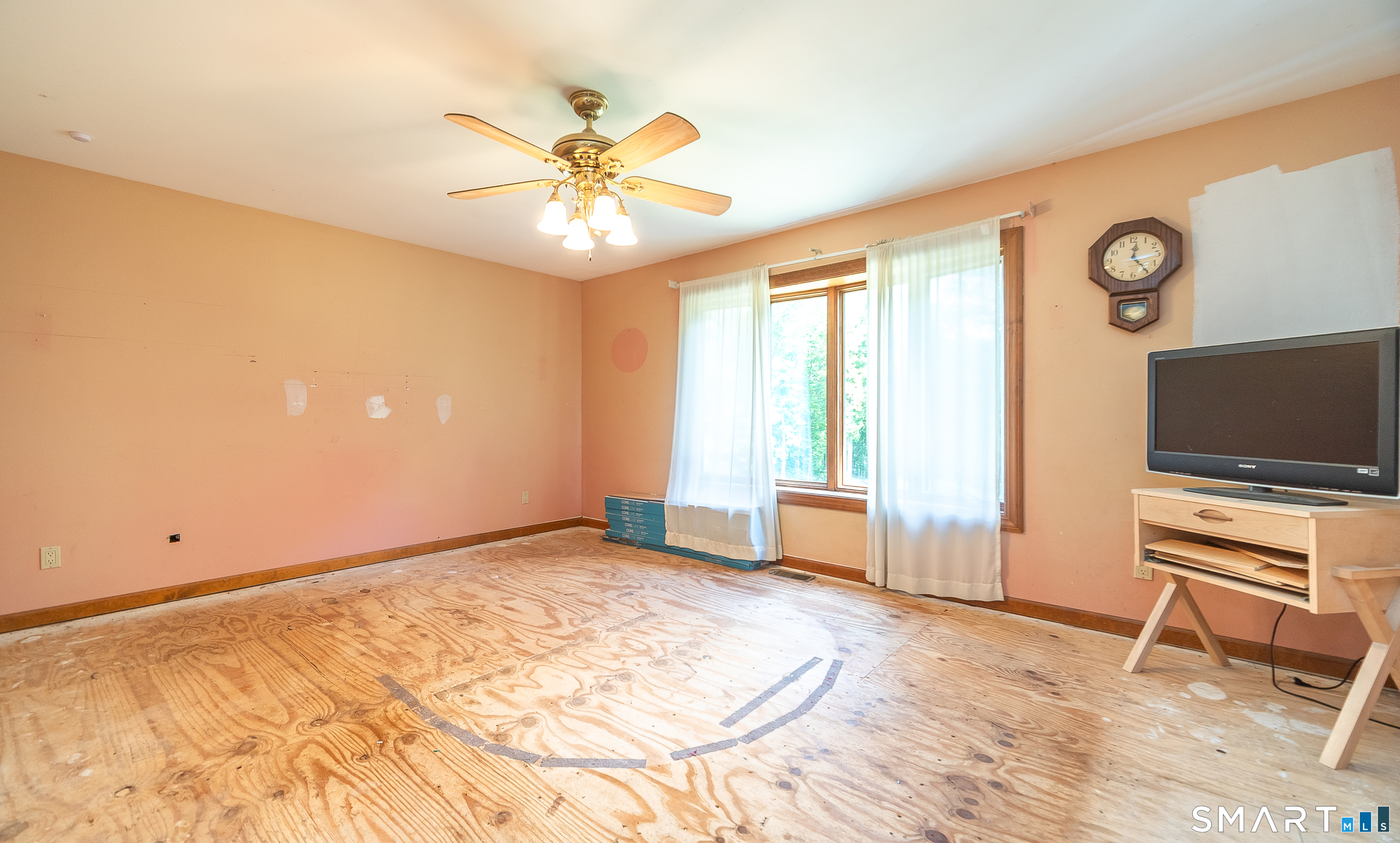 626 Beaver Meadow Road photo 14