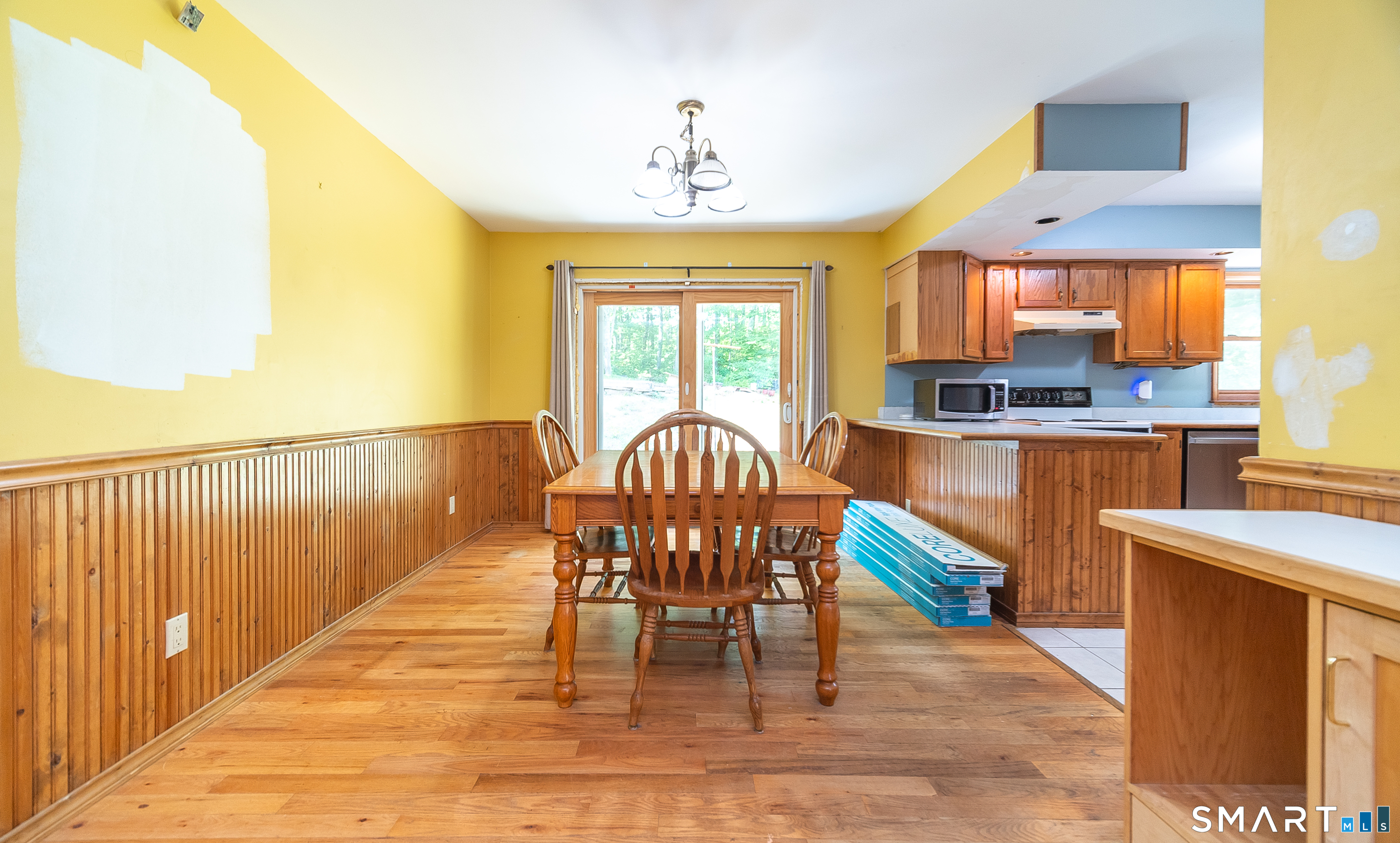 626 Beaver Meadow Road photo 17