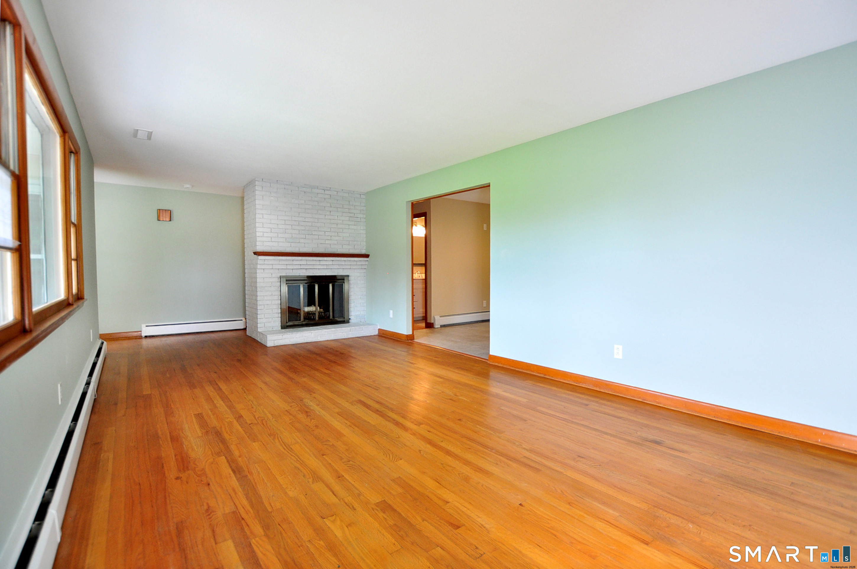 84 Holcomb Street photo 13