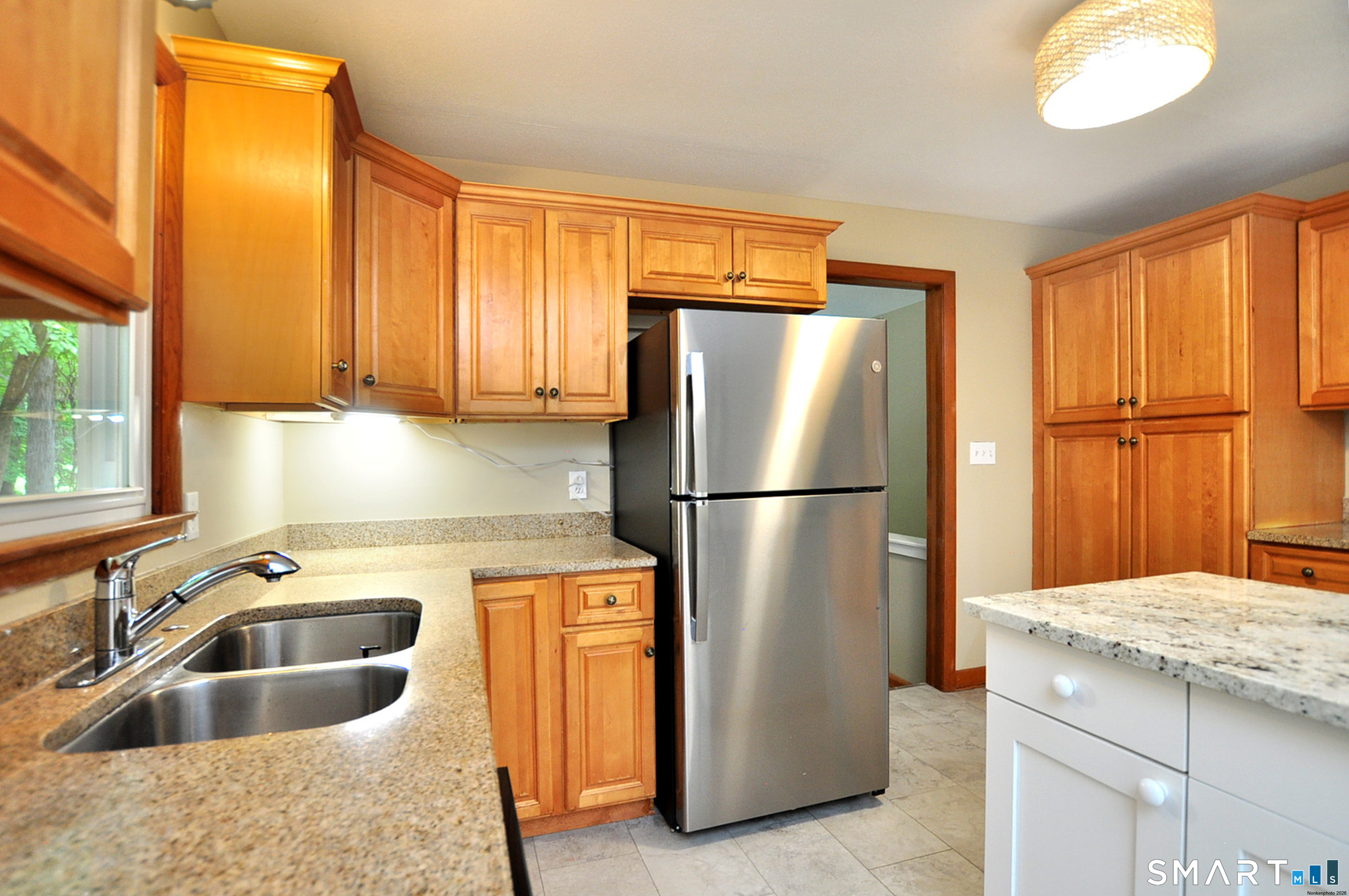 84 Holcomb Street photo 21