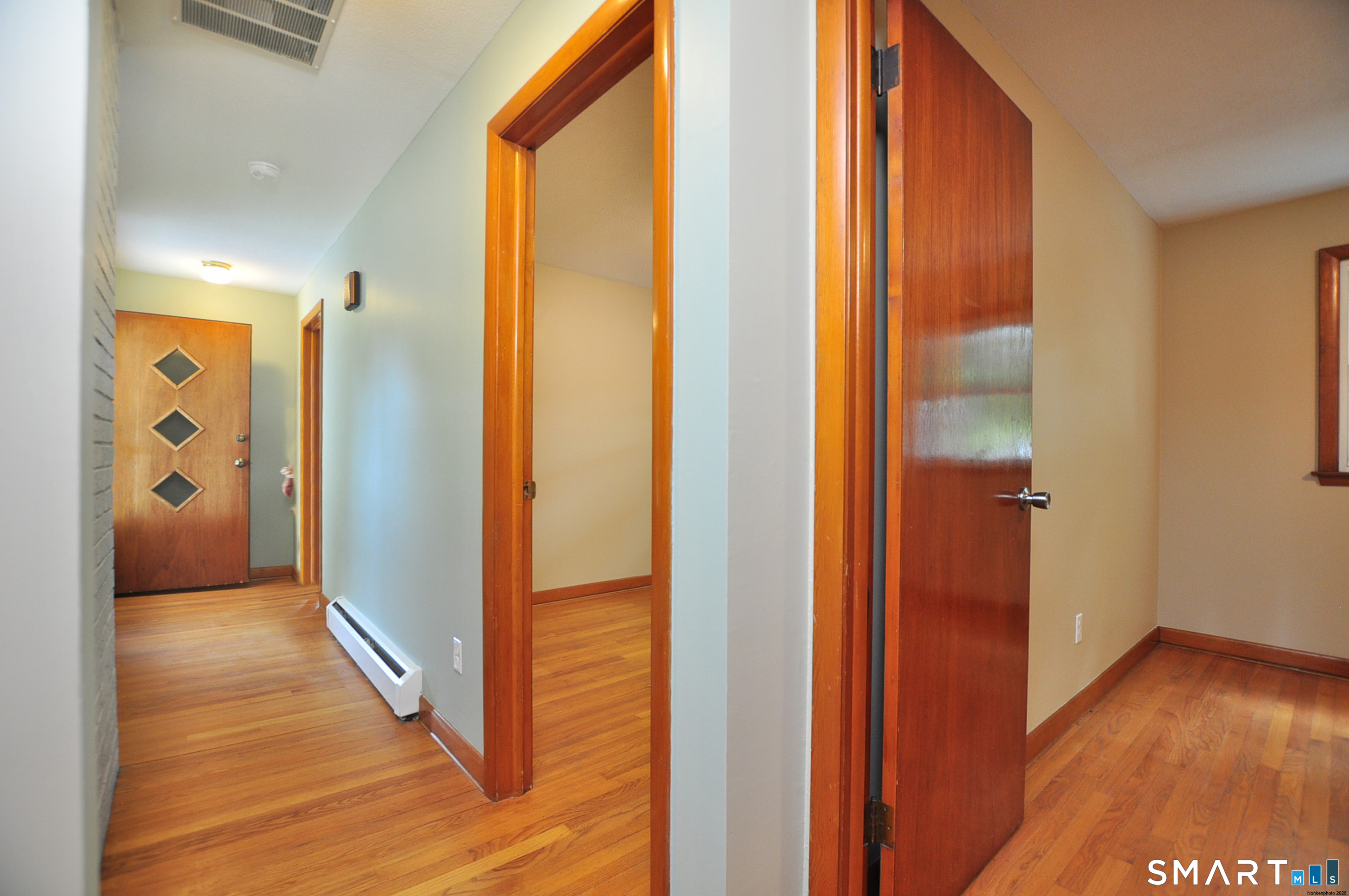 84 Holcomb Street photo 27