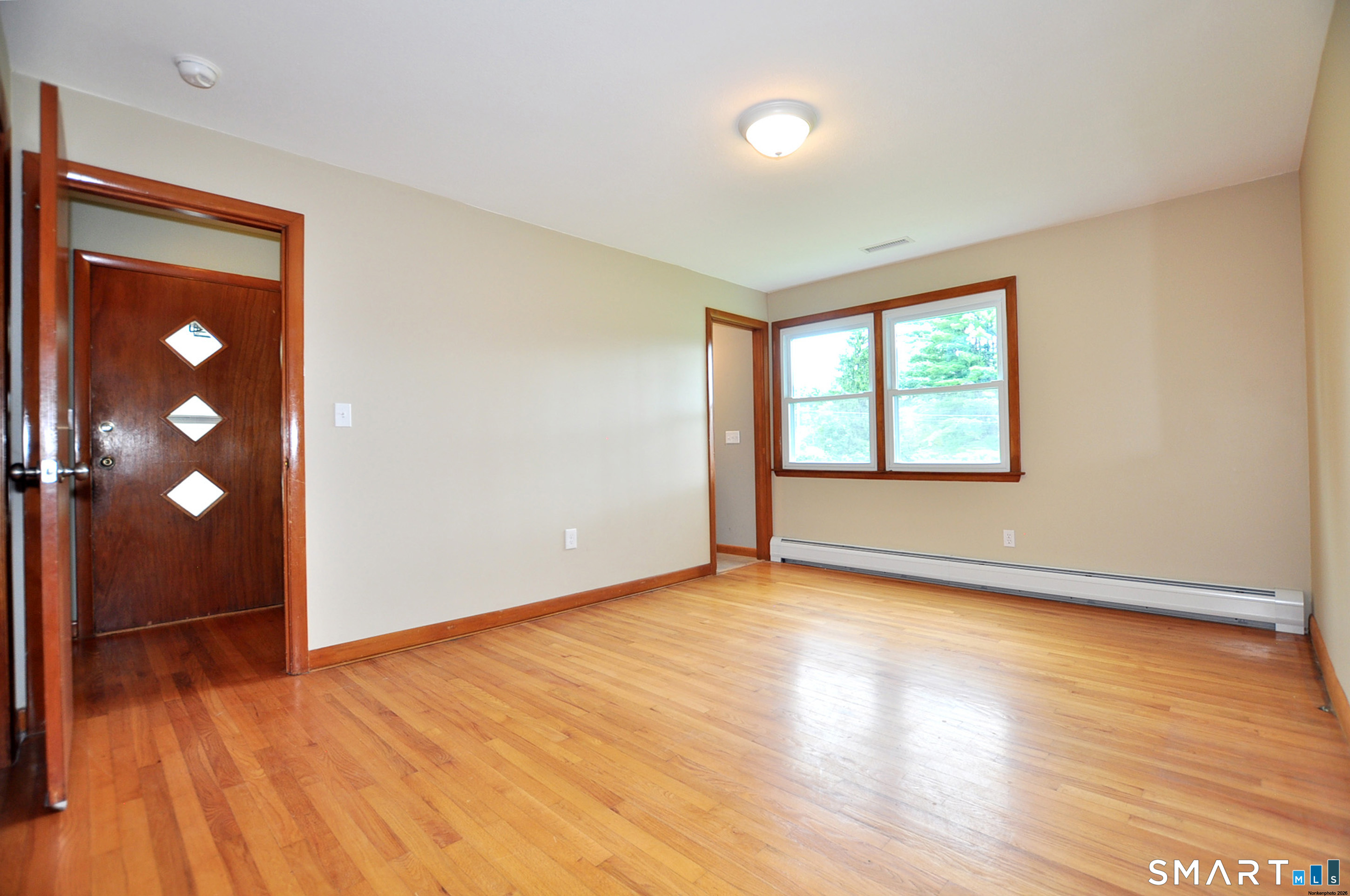 84 Holcomb Street photo 32