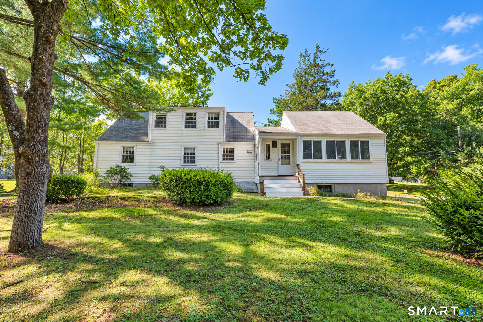 19 Crestwood Circle photo 36
