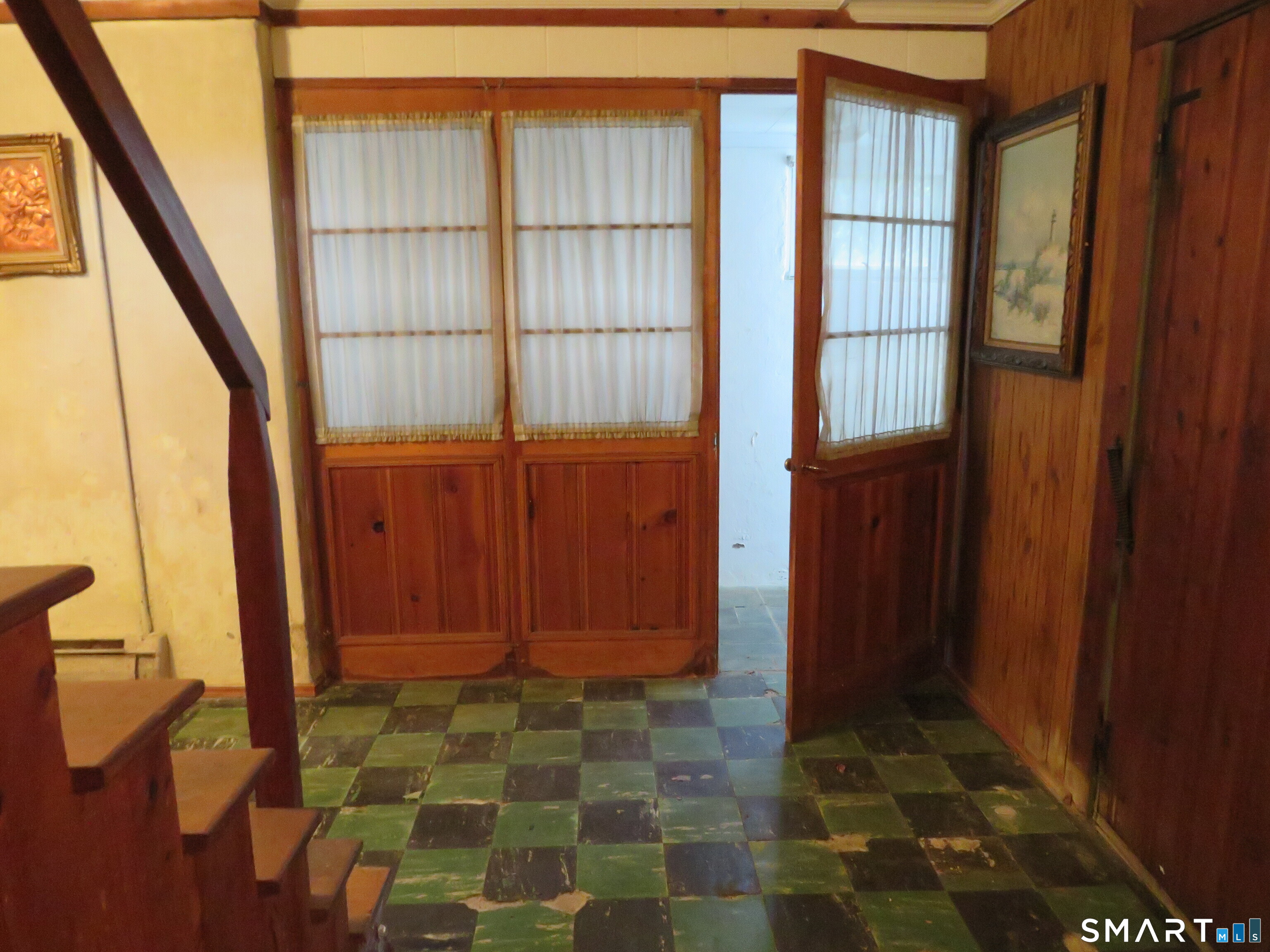 562 Wells Road photo 26