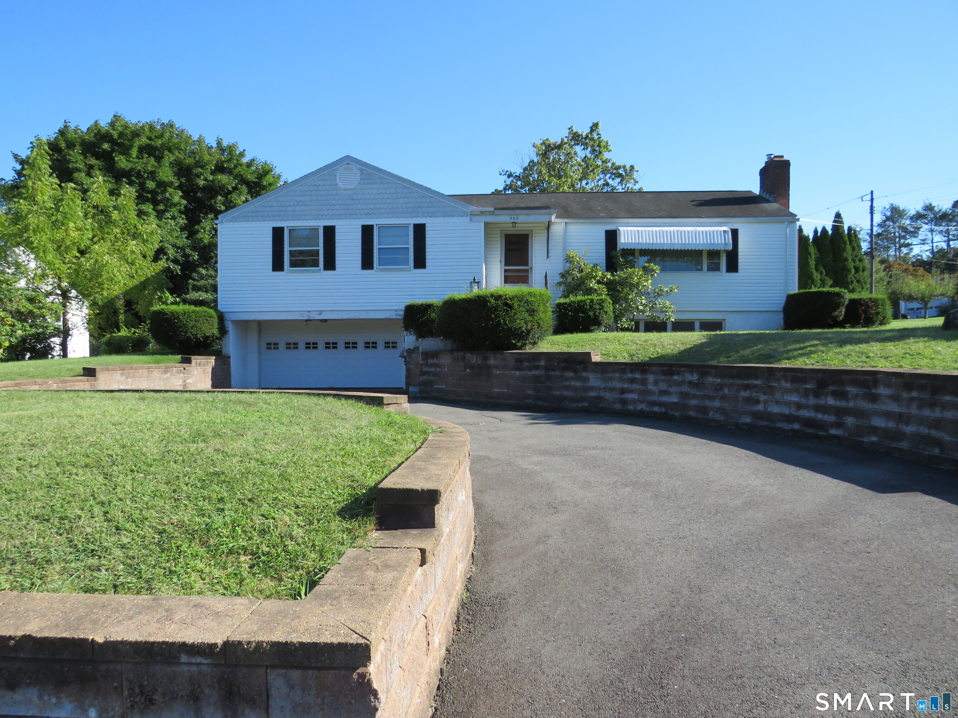 562 Wells Road photo 29
