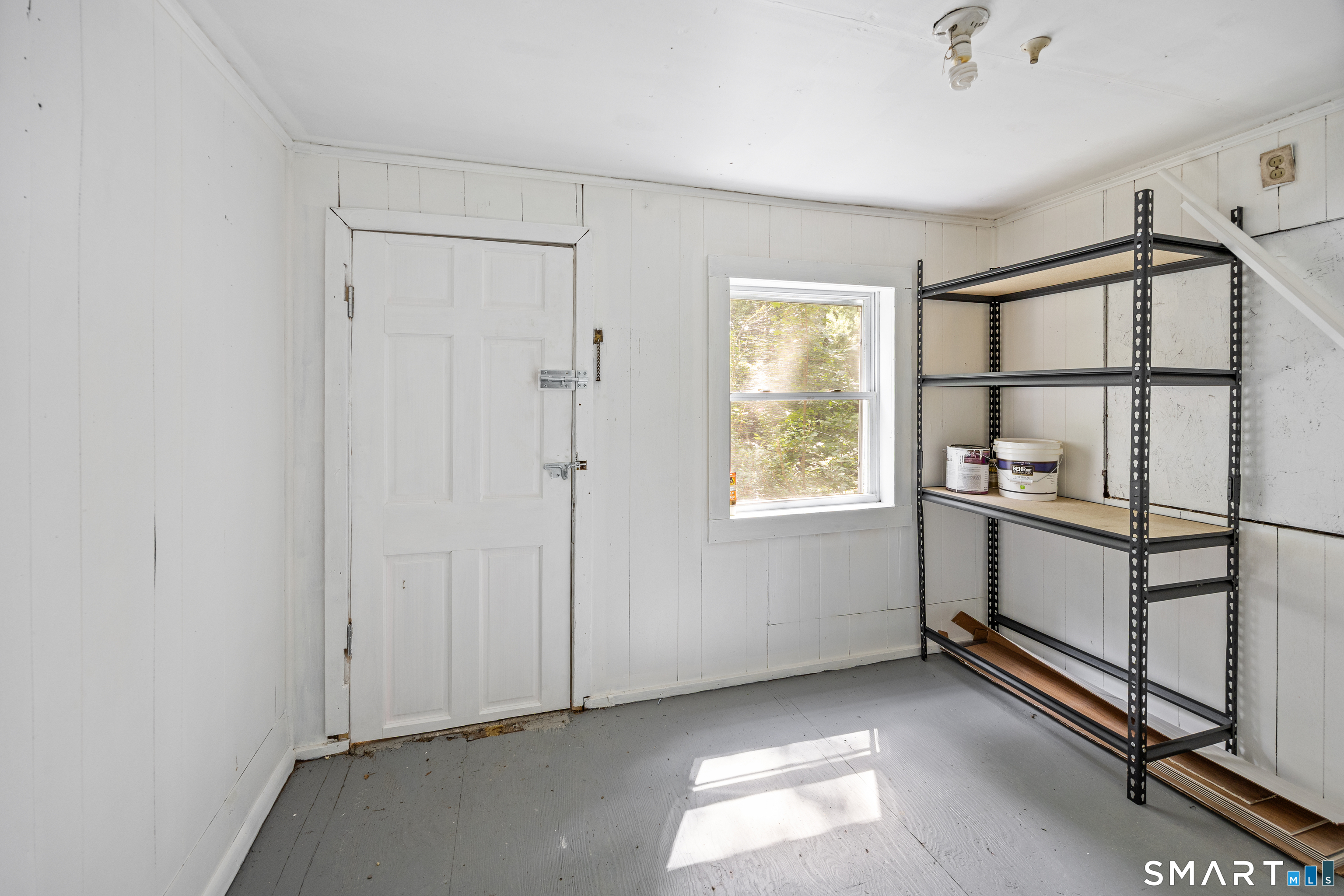 327 Steinmann Avenue photo 22