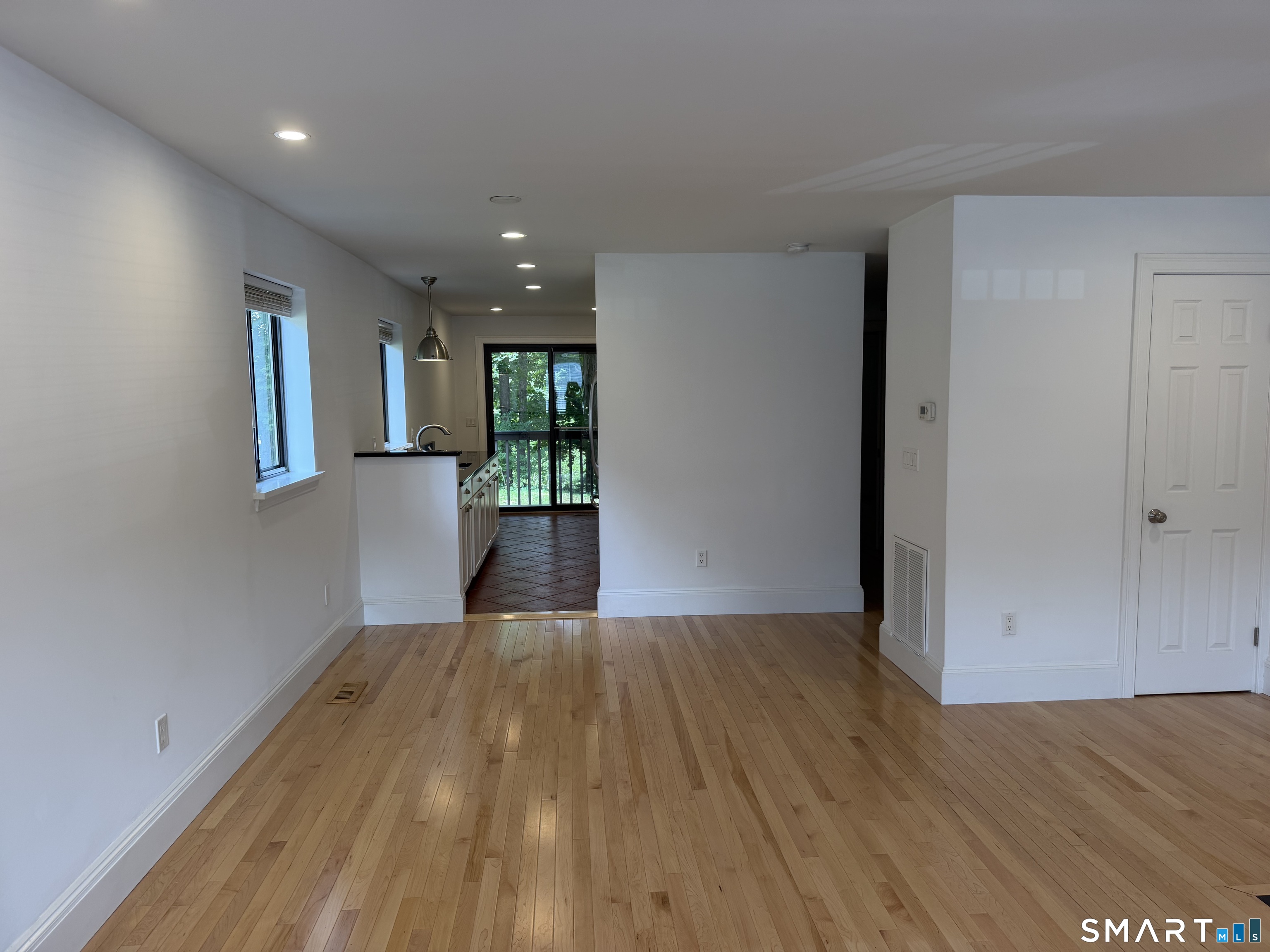 115 Fillow Street, Norwalk, Connecticut photo 4