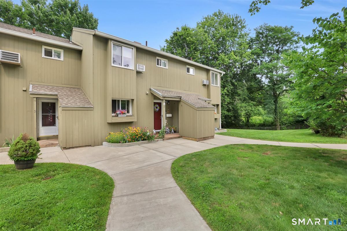 6 McKenna Drive