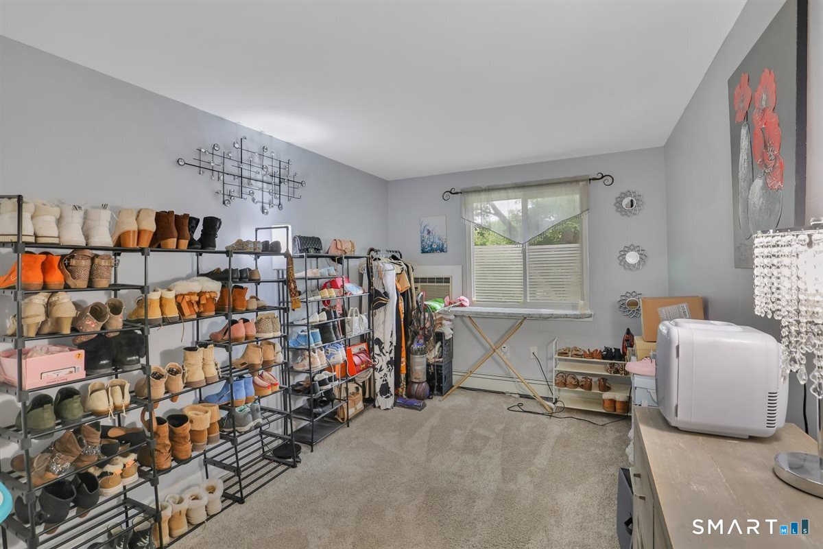 6 McKenna Drive photo 17