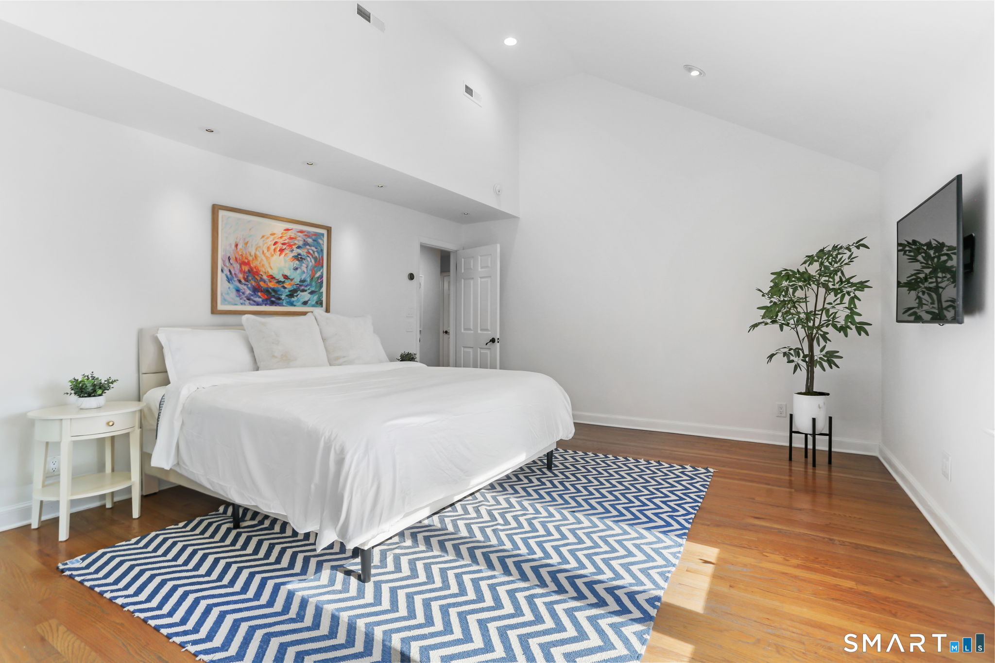 5 Northfield Drive photo 15
