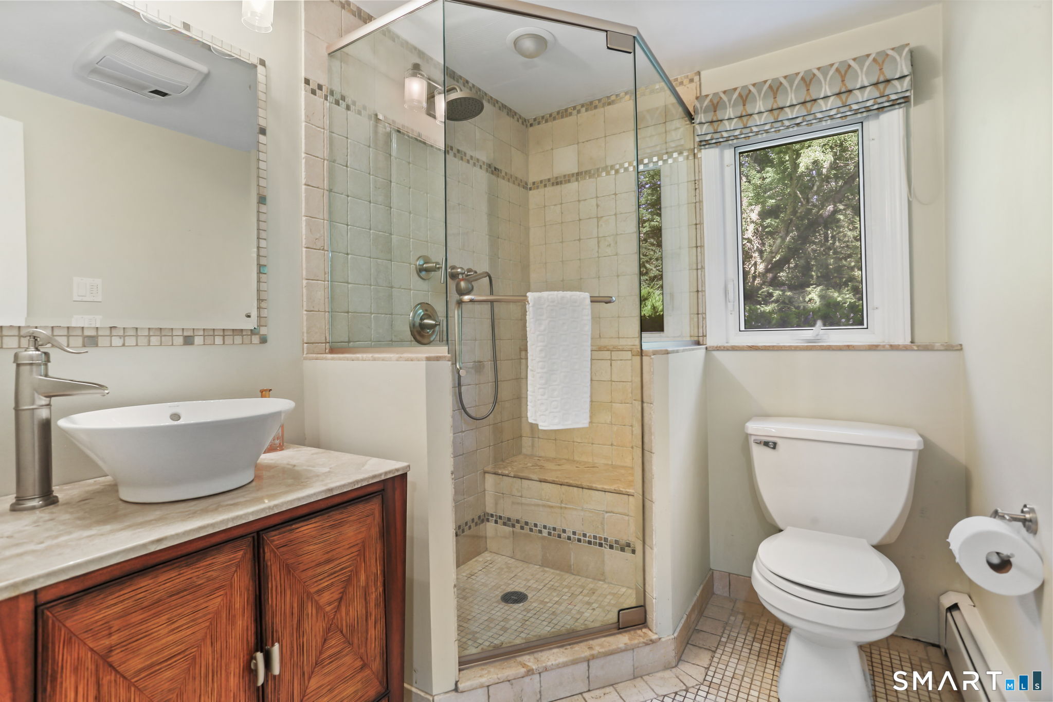 5 Northfield Drive photo 22