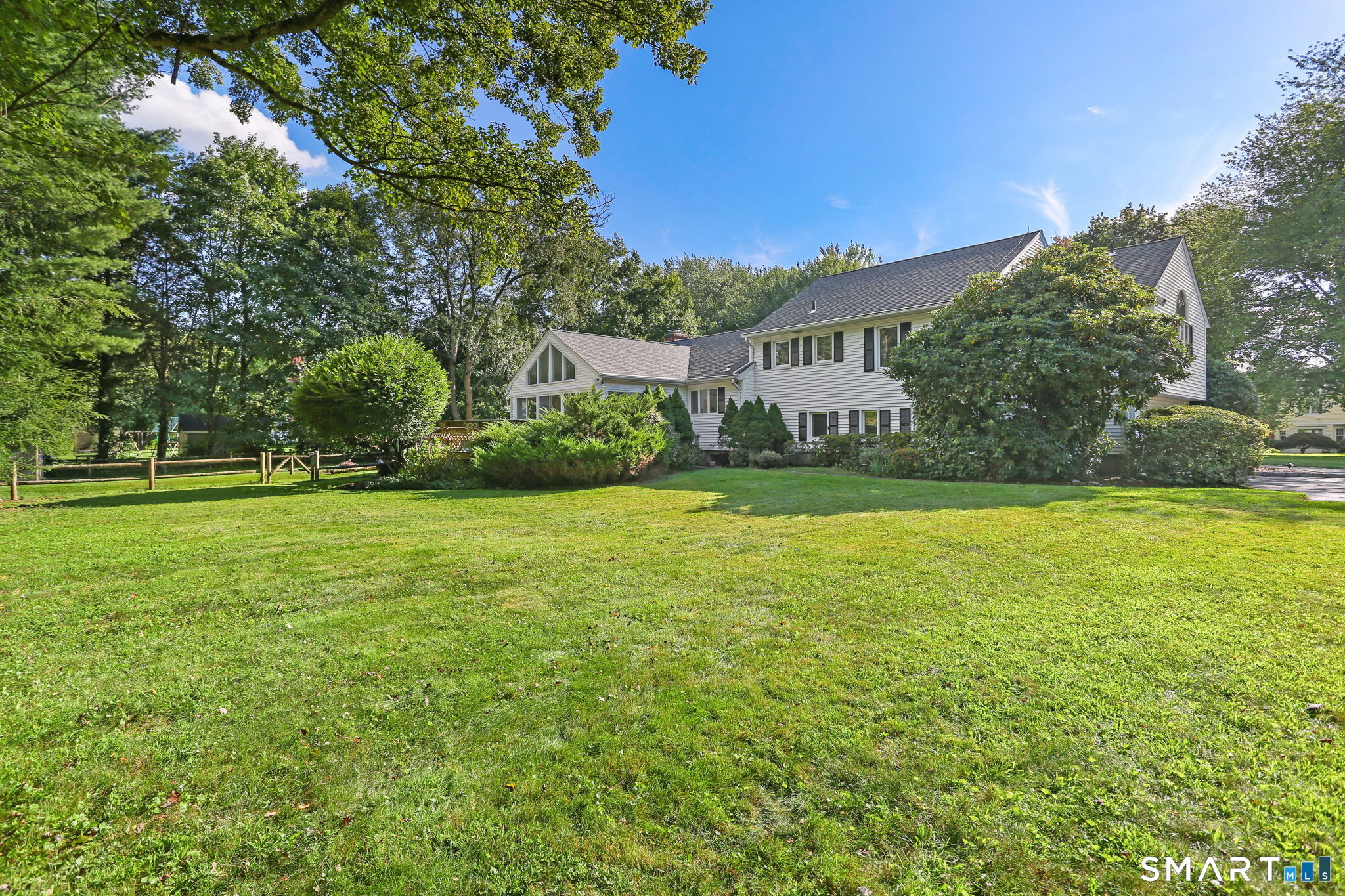 5 Northfield Drive photo 25
