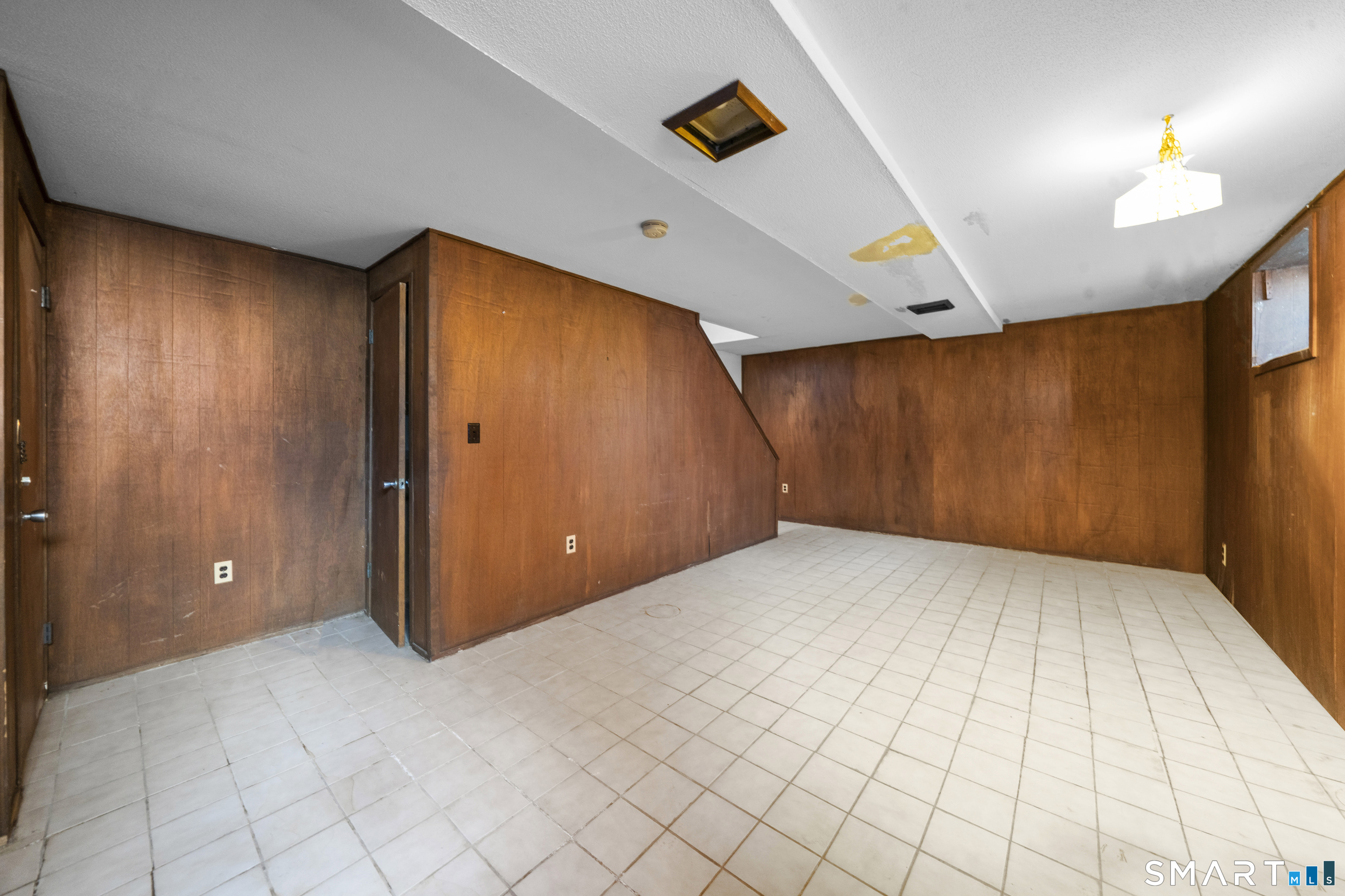 229 Wintonbury Avenue Unit #1 photo 17