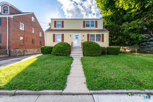 65 Roosevelt, Stamford