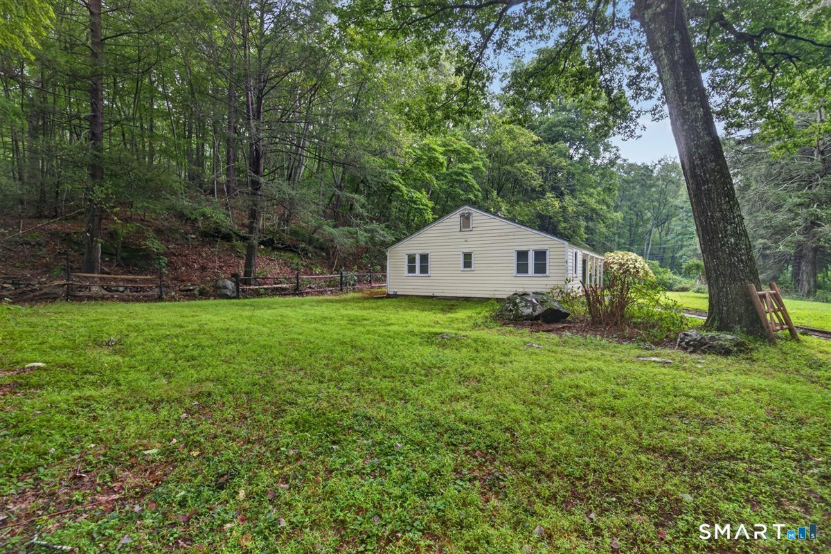 261 Newtown Turnpike photo 22