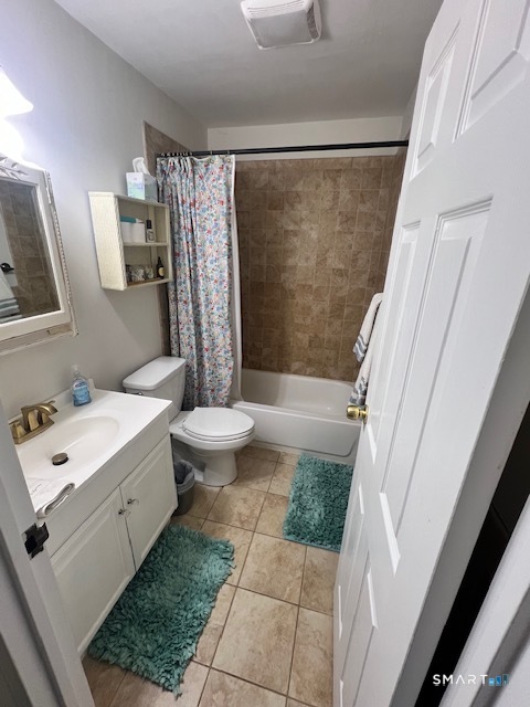33 Essex Court Unit #33 photo 17