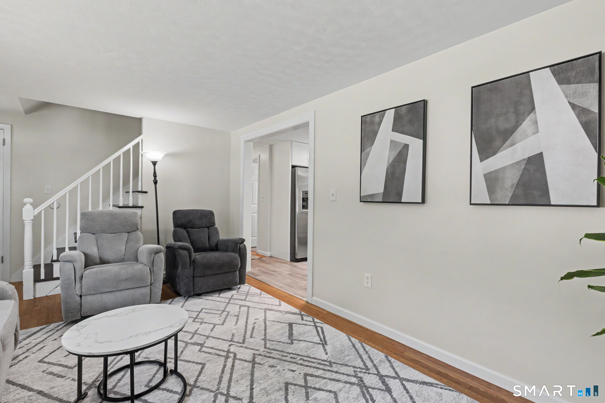 26 Glenwood Street photo 6