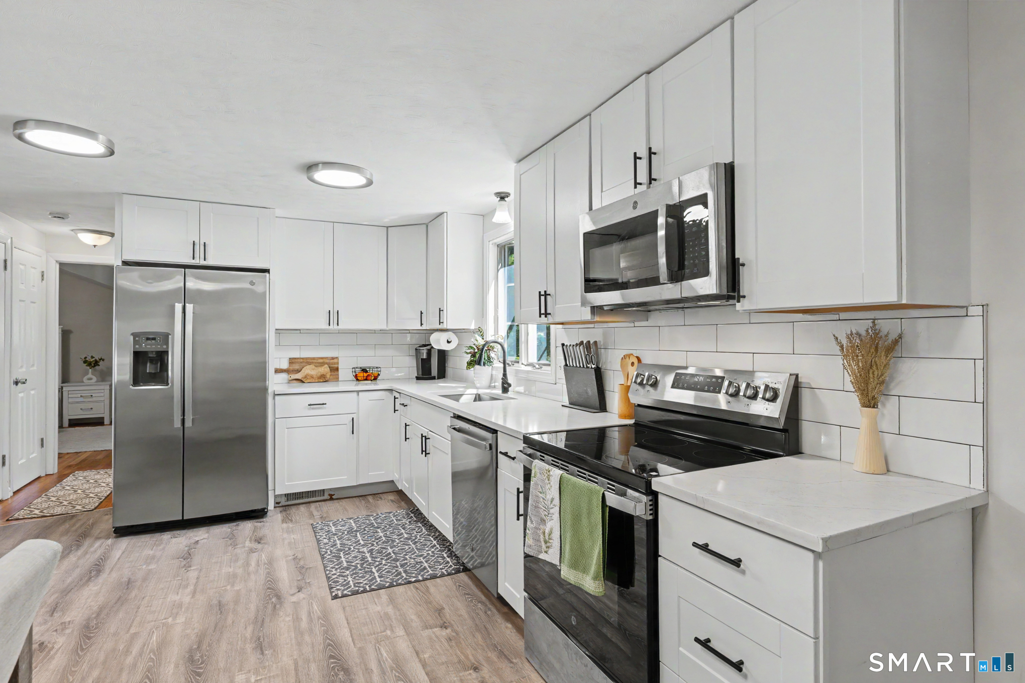 26 Glenwood Street photo 11