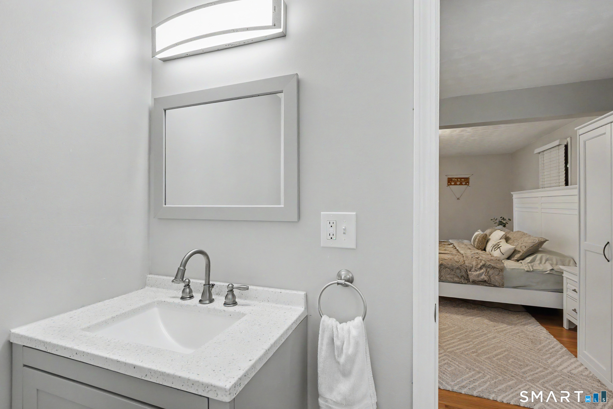 26 Glenwood Street photo 20