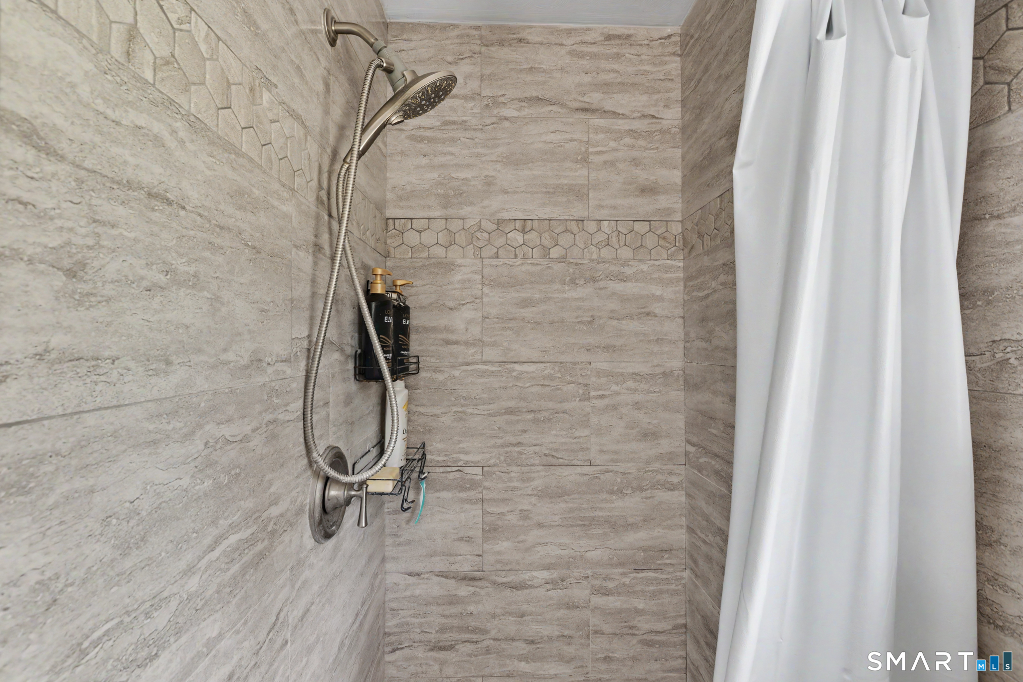 26 Glenwood Street photo 21