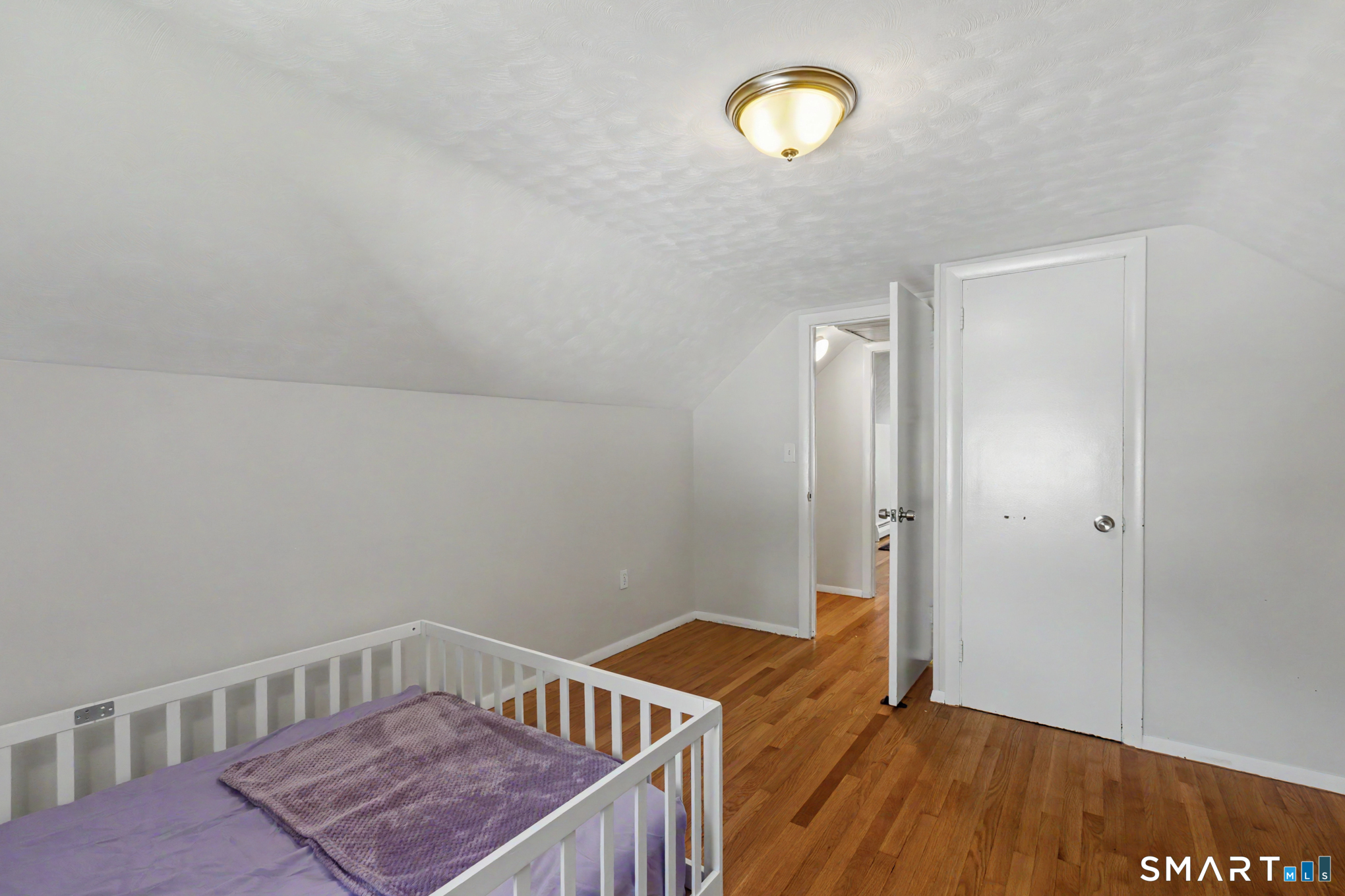 26 Glenwood Street photo 28