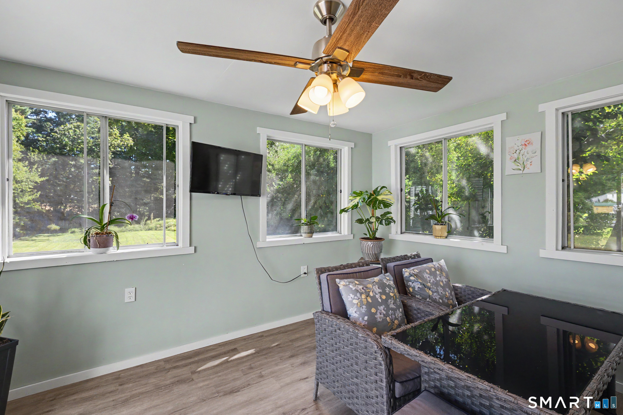 26 Glenwood Street photo 29