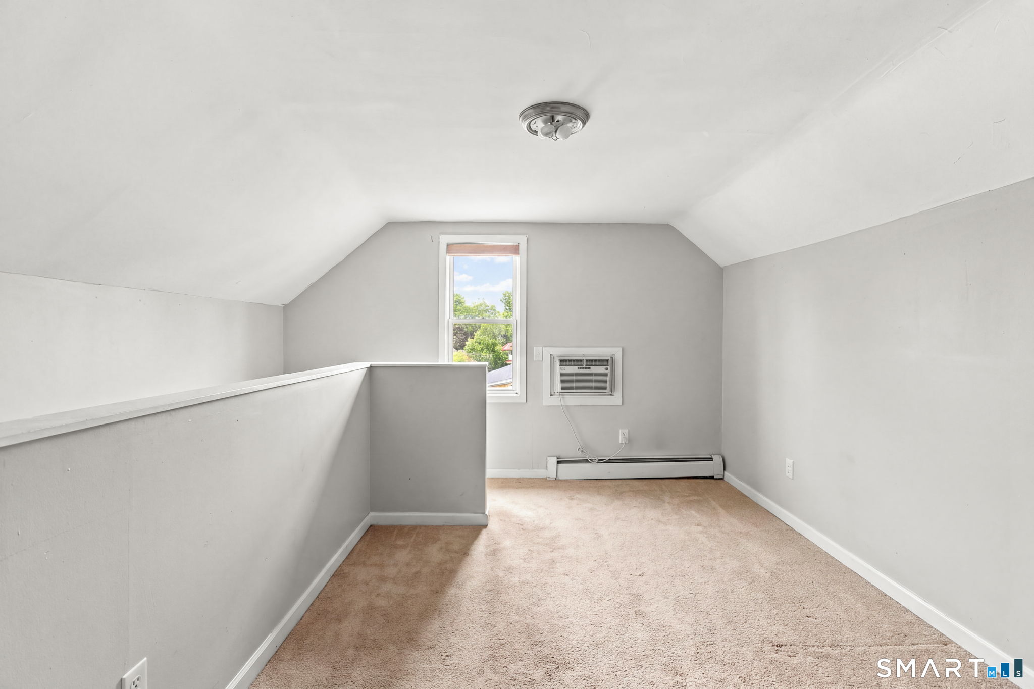 47 Hubbard Street photo 22