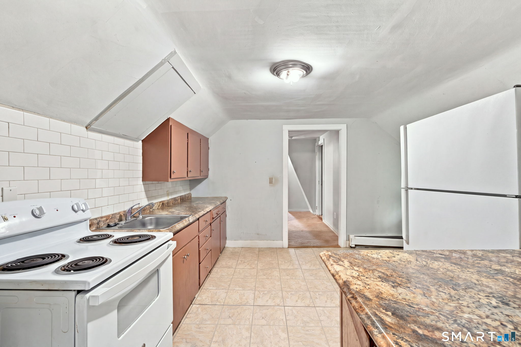 47 Hubbard Street photo 20
