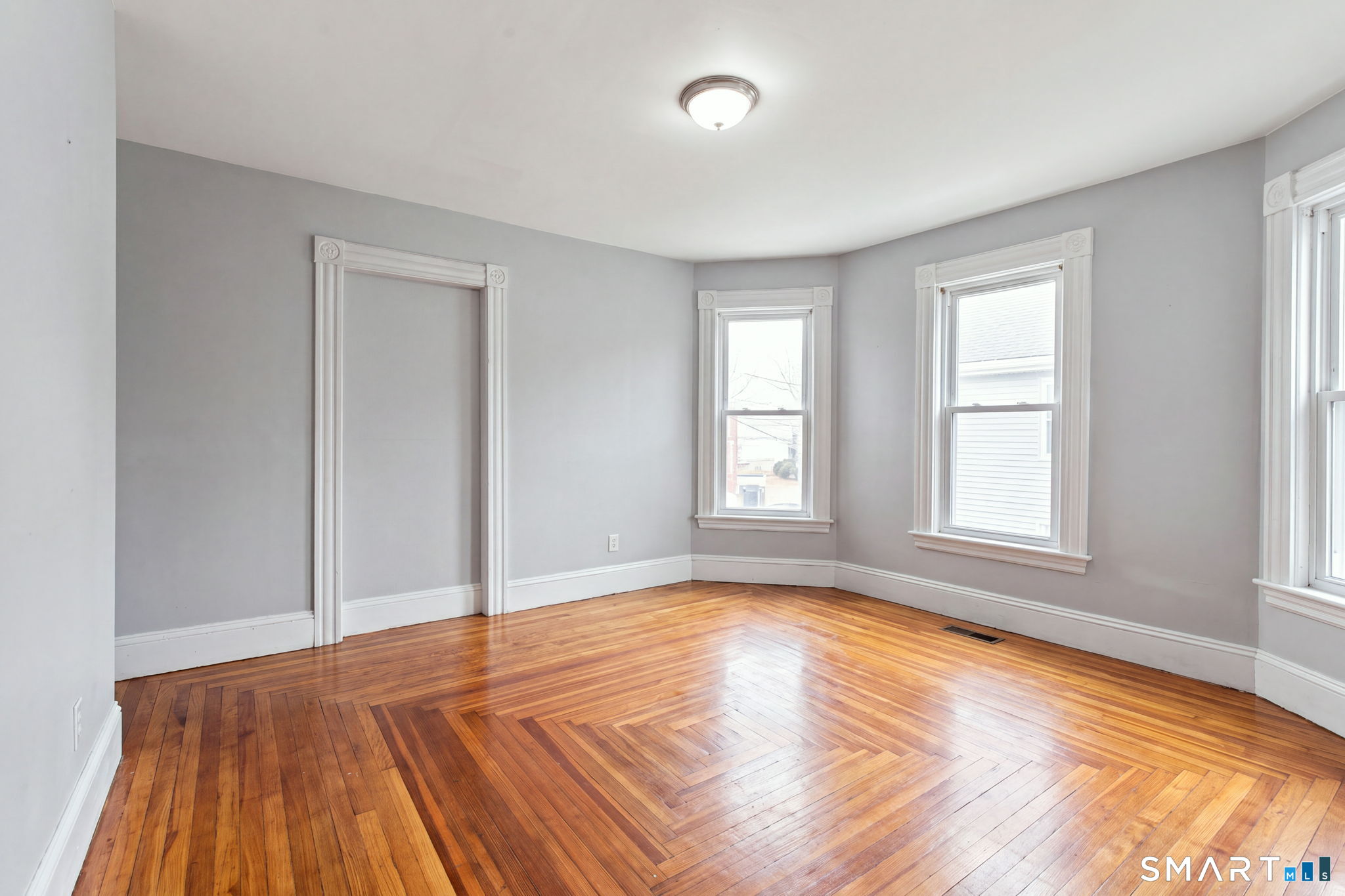 47 Hubbard Street photo 13