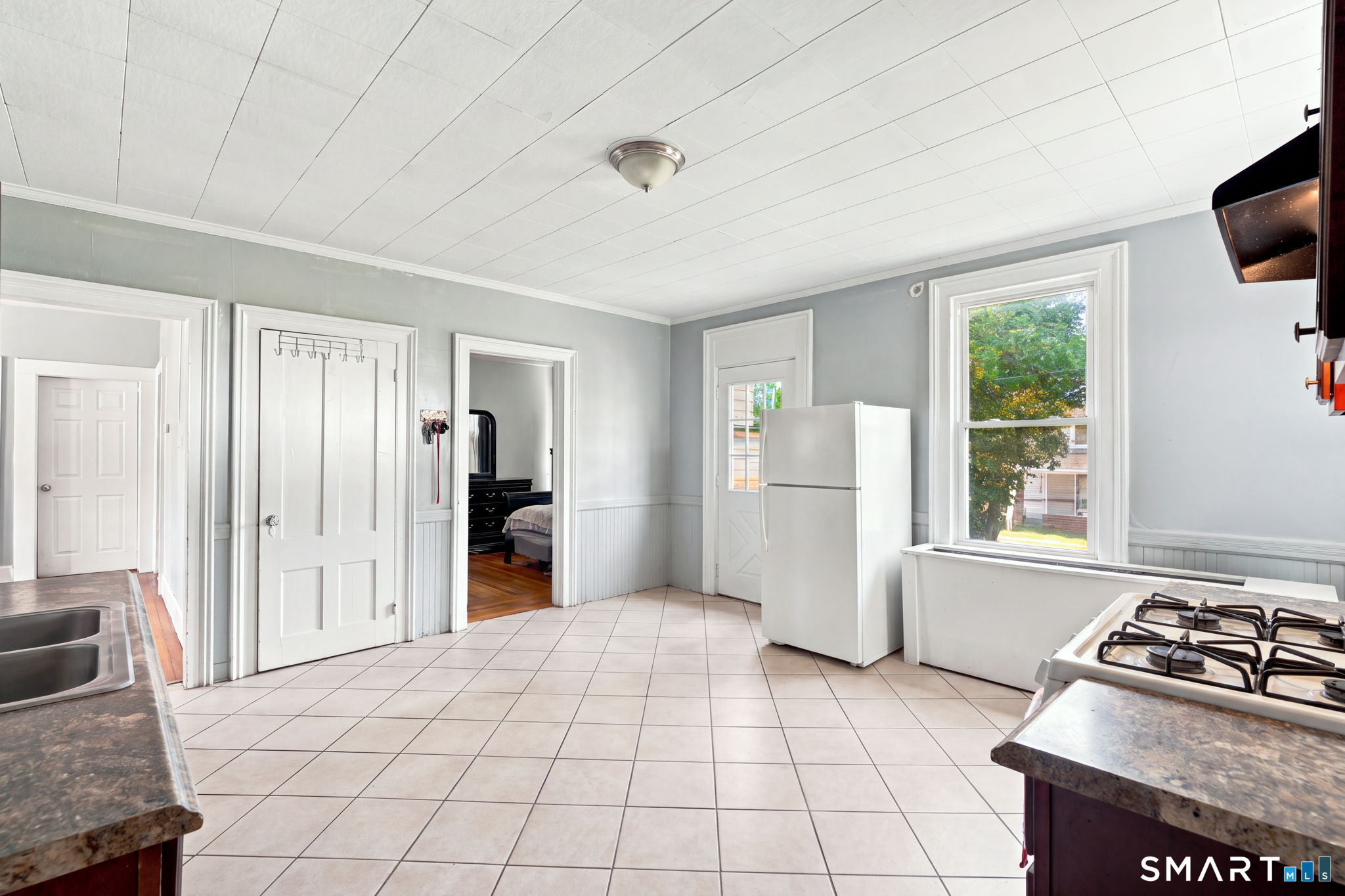 47 Hubbard Street photo 12