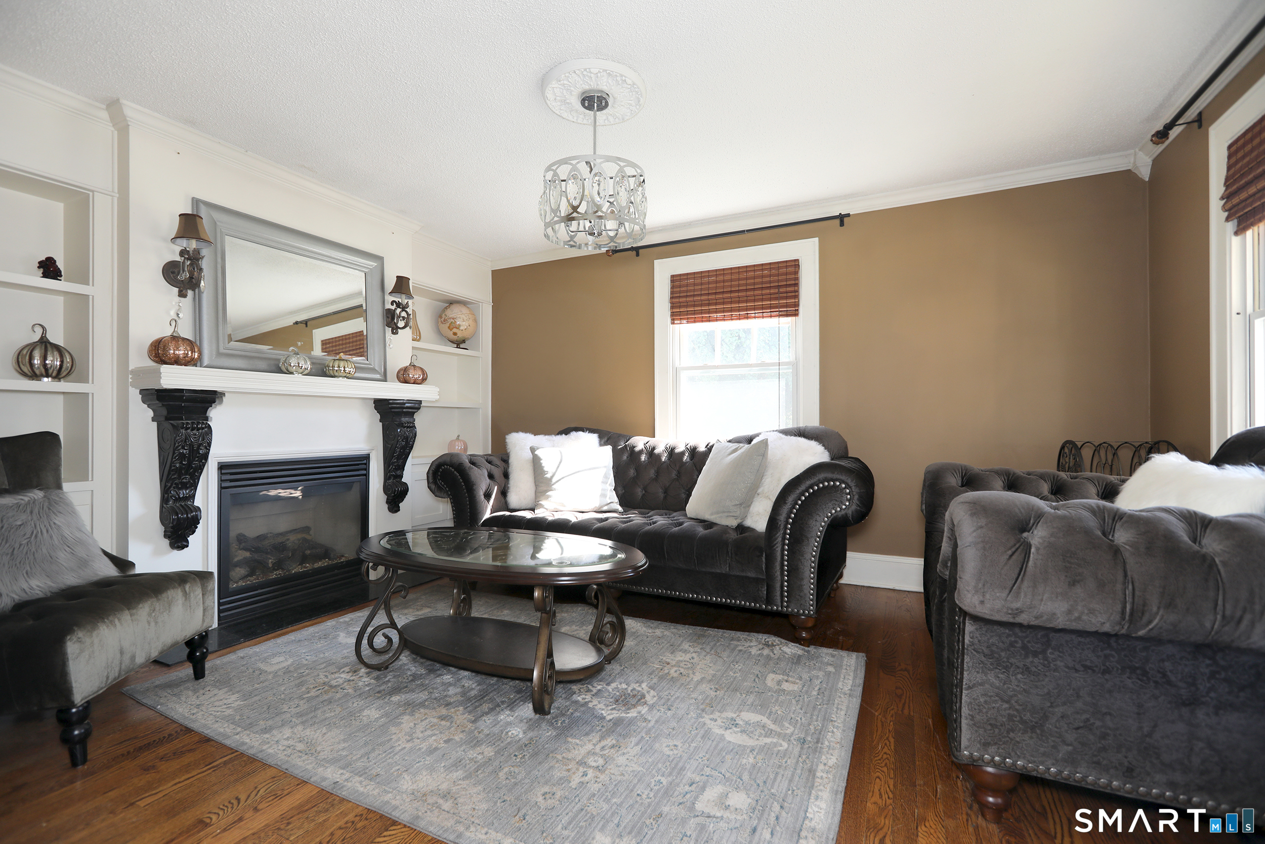 Photo 2 of Single family home for sale at 11 Grant Ave, Enfield, CT 06082 | MLS# 24203437 | Listing updated on 2026-09-10