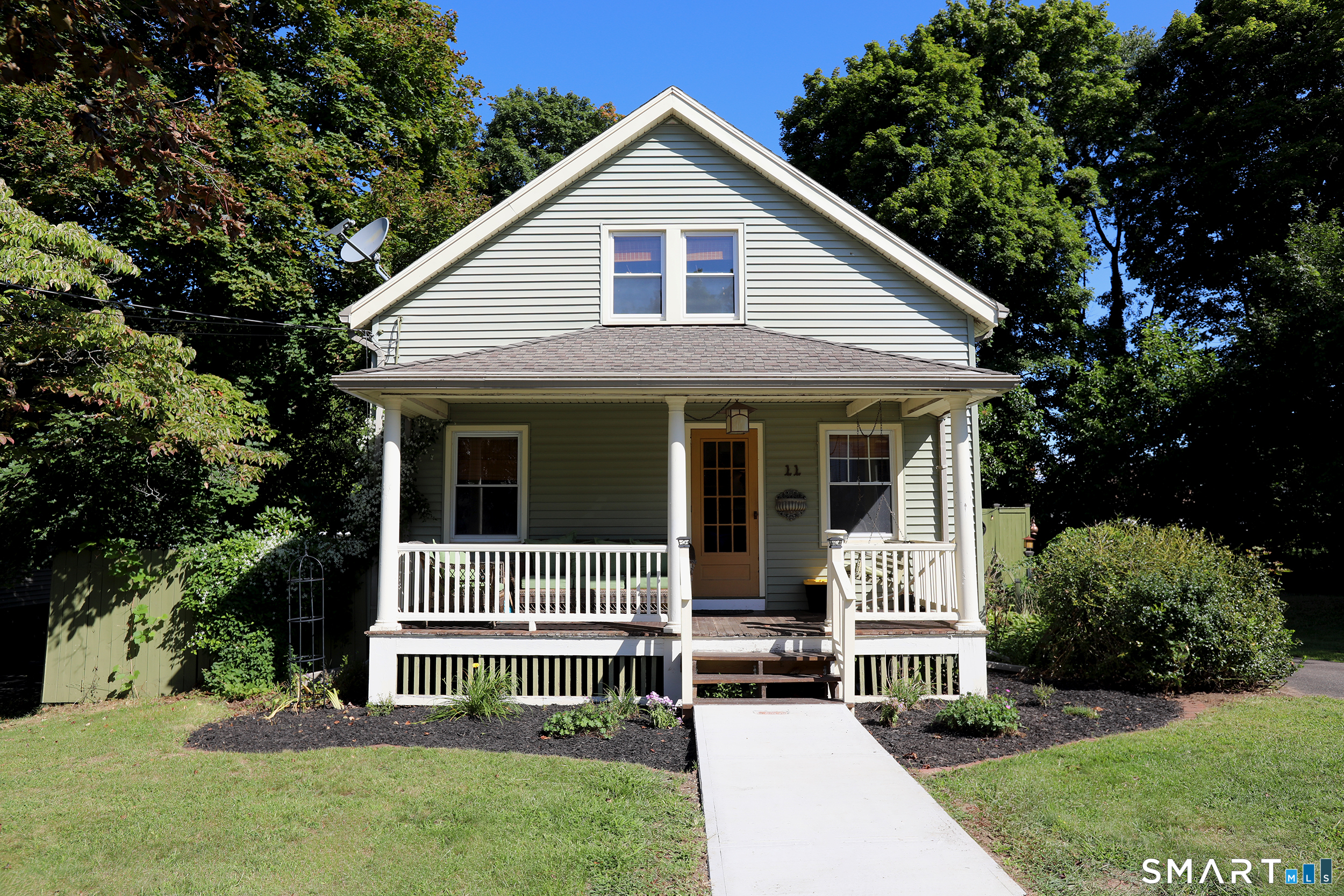 Photo 1 of Single family home for sale at 11 Grant Ave, Enfield, CT 06082 | MLS# 24203437 | Listing updated on 2026-09-10