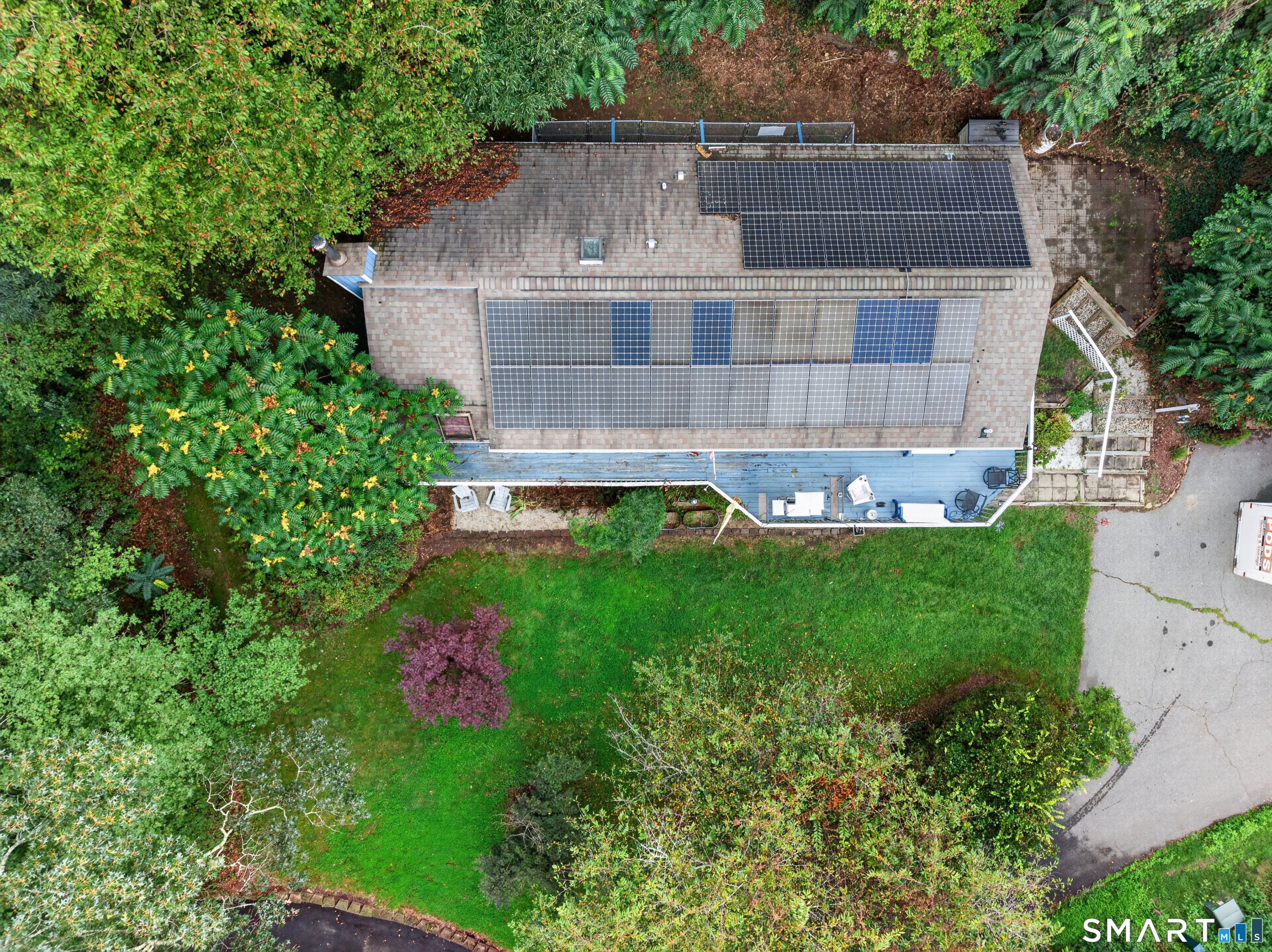 61 Springbrook Road photo 21