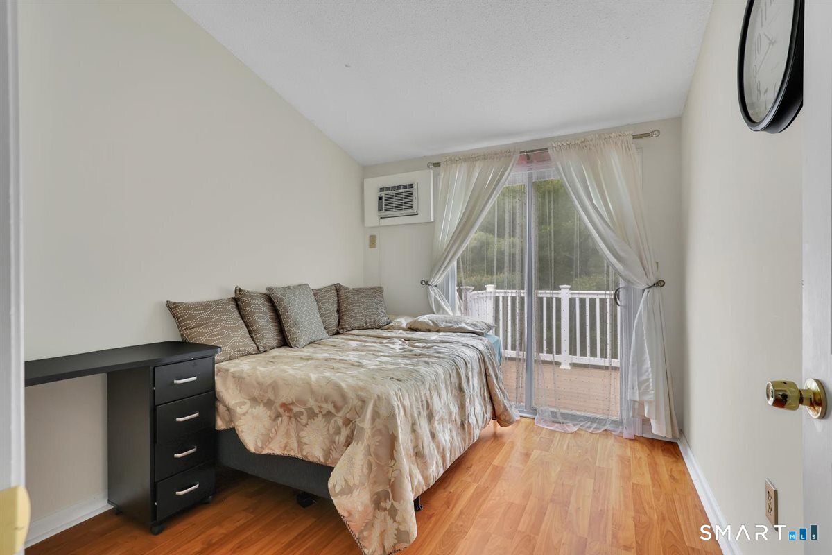 1231 Washington Street Unit #2 photo 13