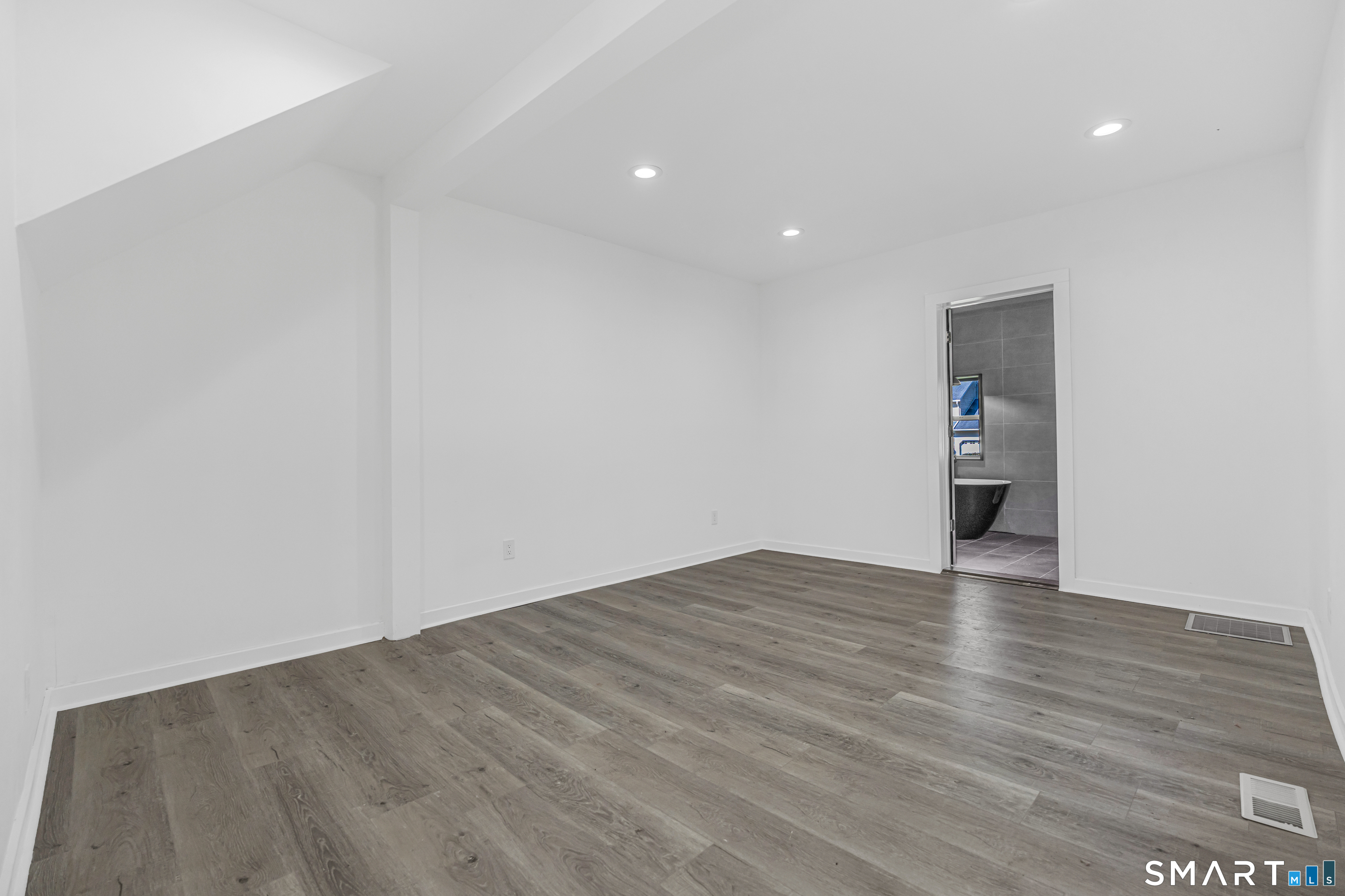 212 Bear Hill Road photo 19