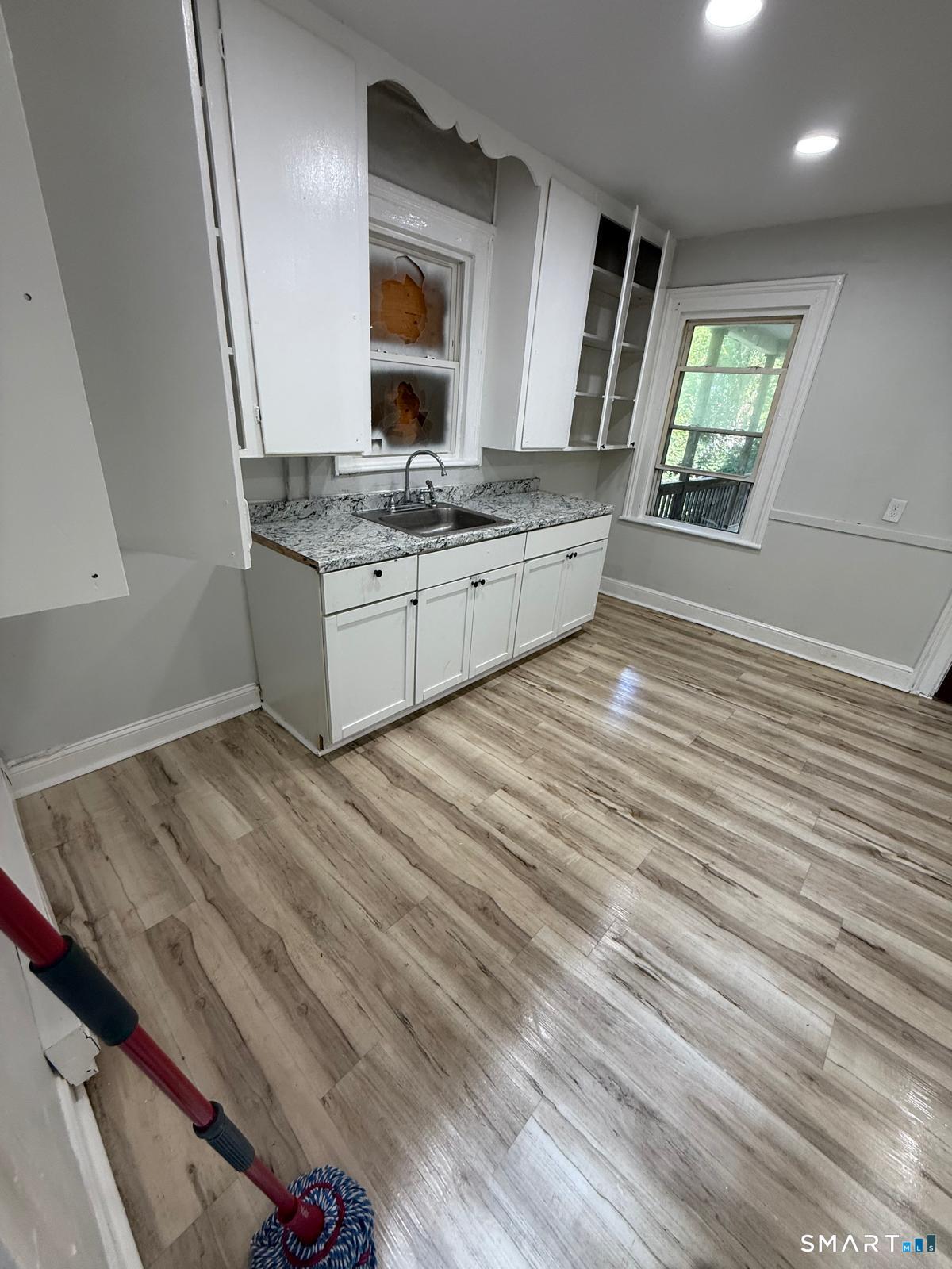 46 Washington Street Unit #1B