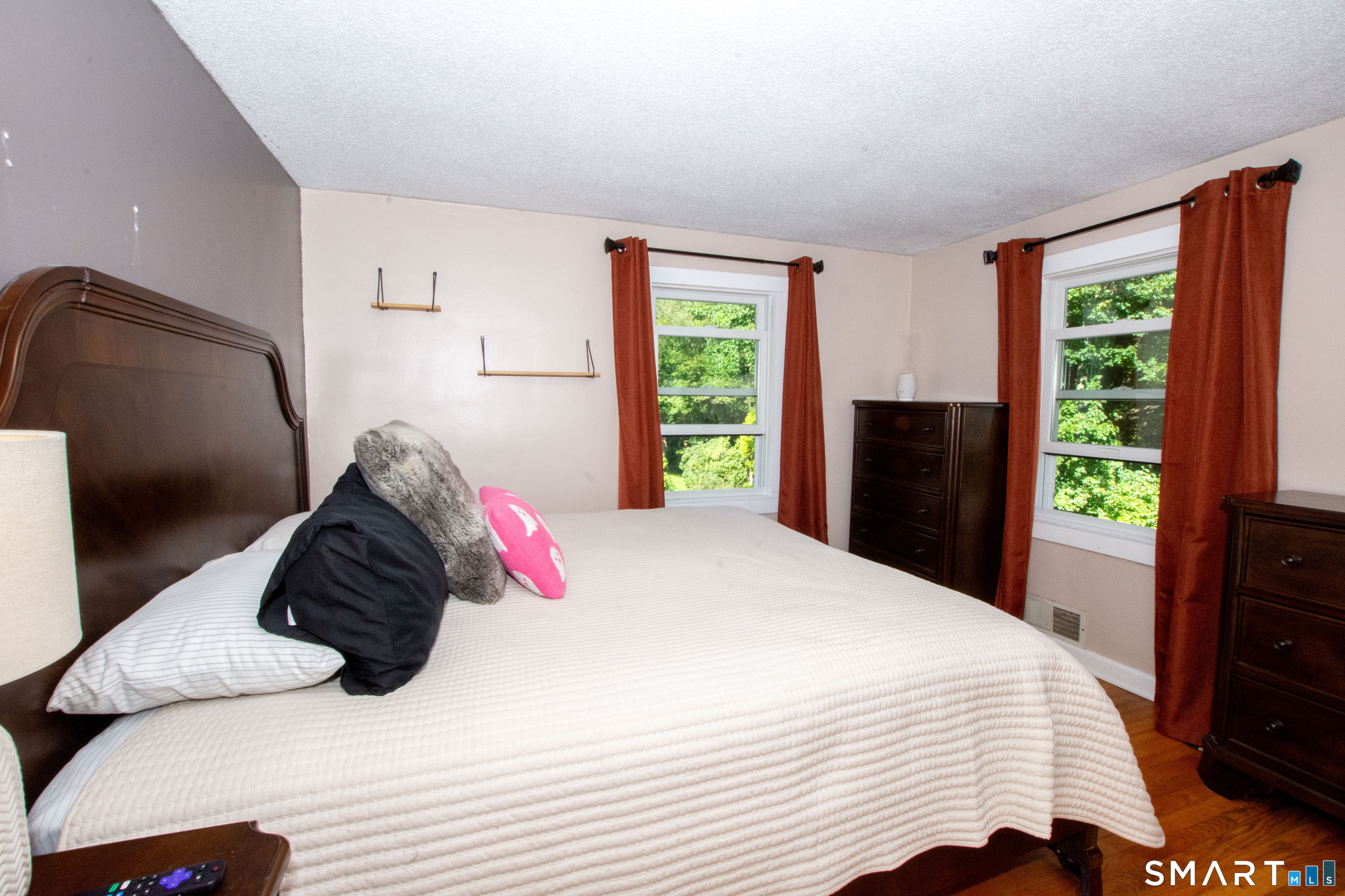 37 Lambert Drive photo 11