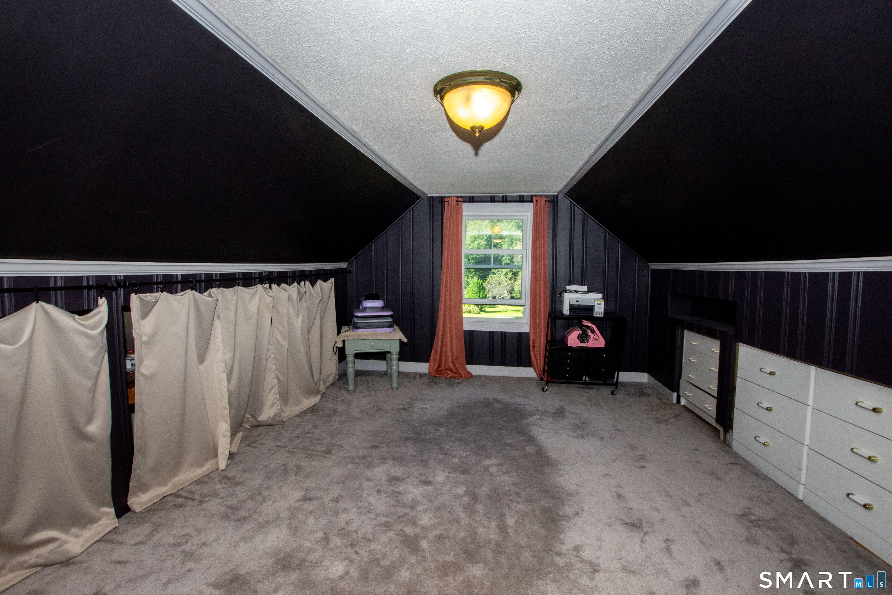 37 Lambert Drive photo 14