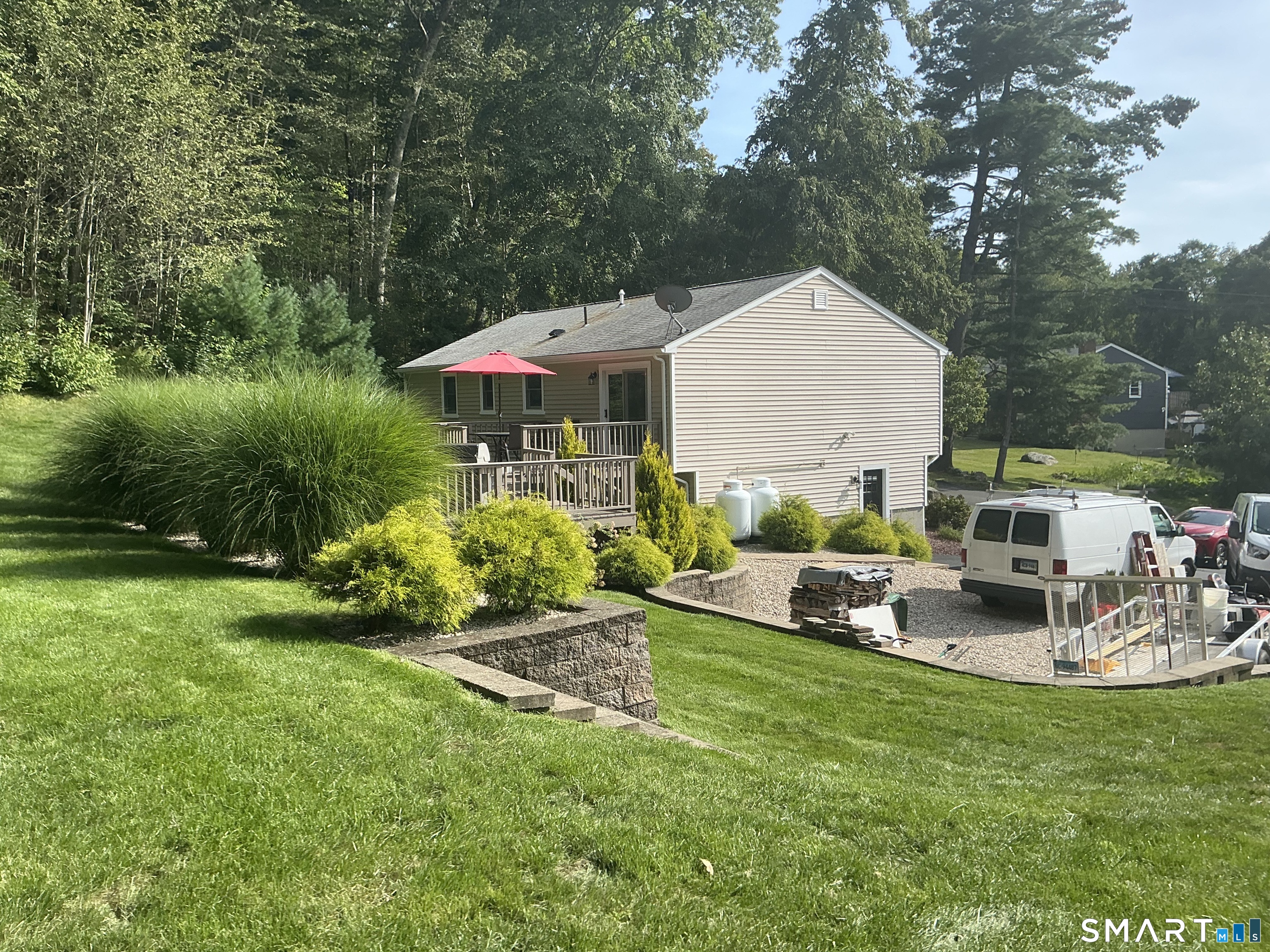 47 Moss Avenue photo 35