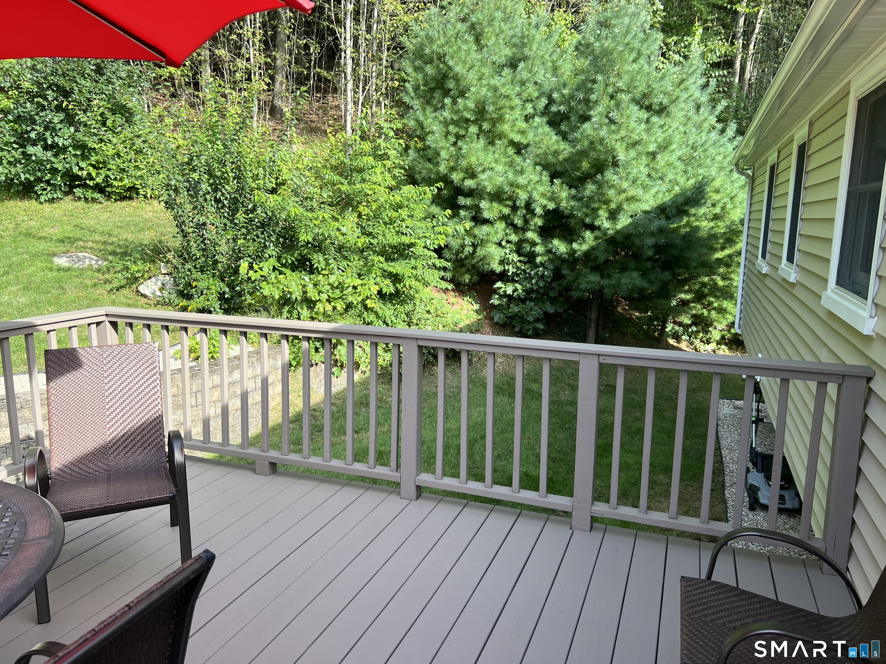 47 Moss Avenue photo 31