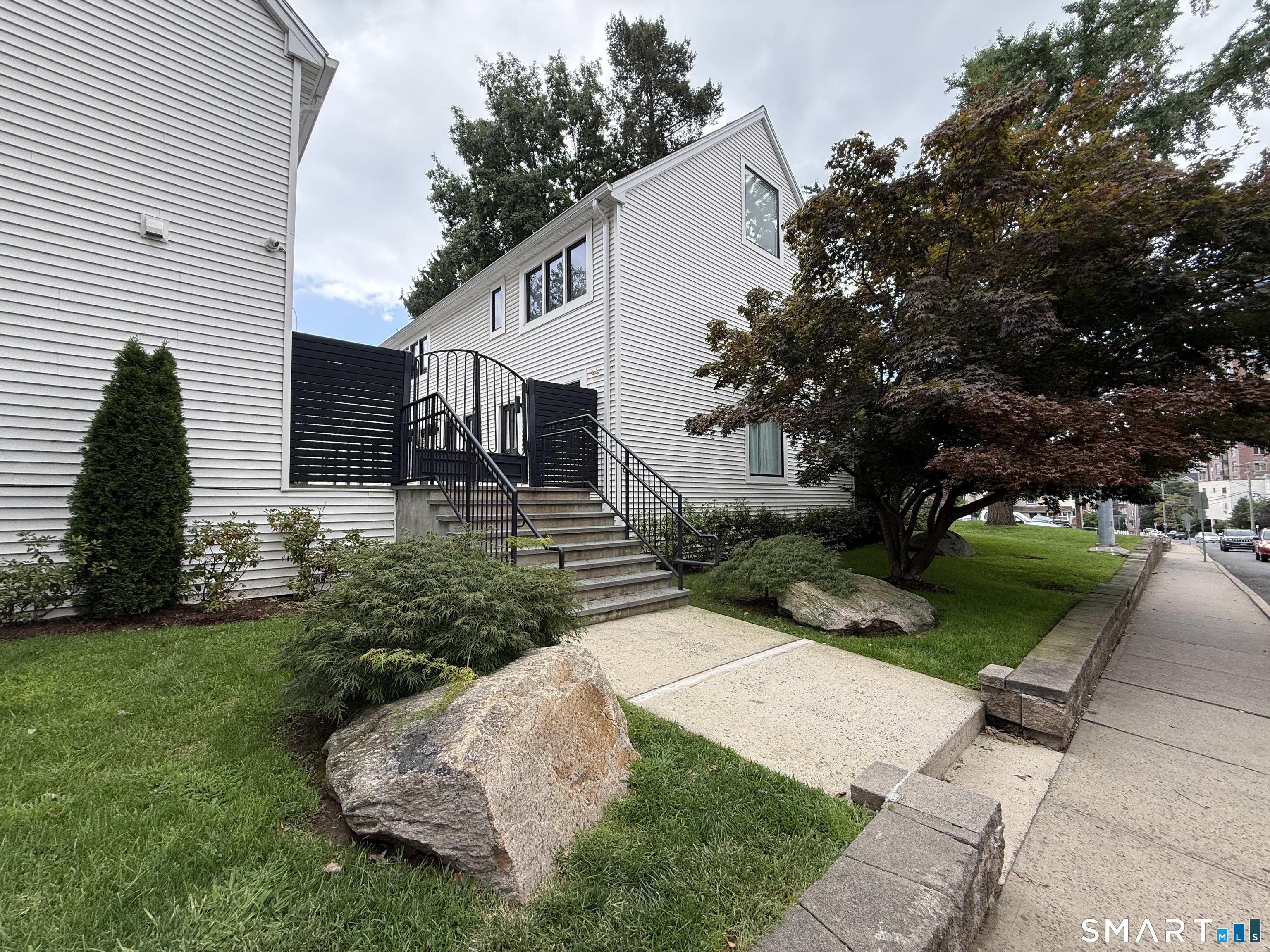 141 Grove Street, Stamford, Connecticut photo 1