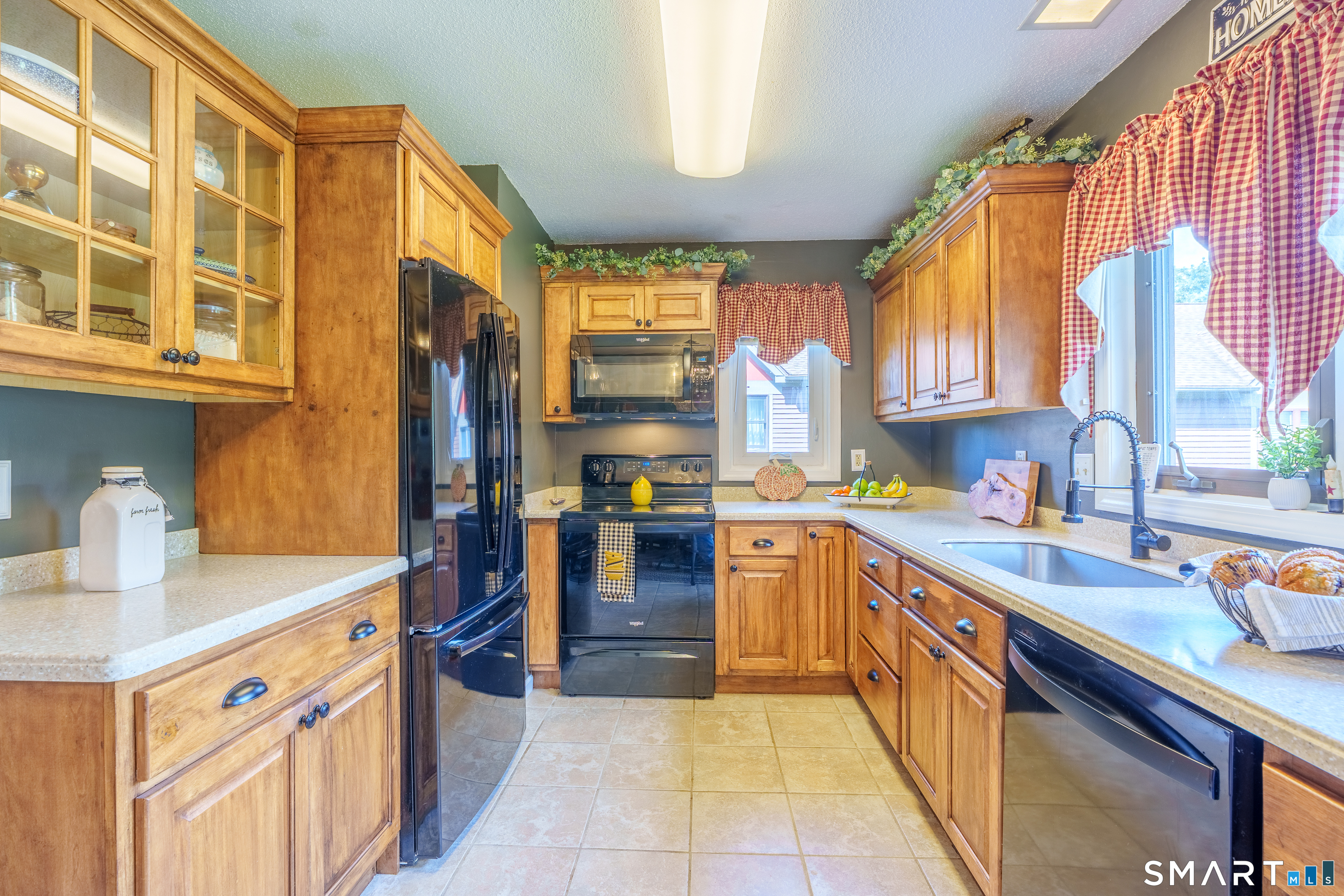 213 West Town Street Unit #E23 photo 15