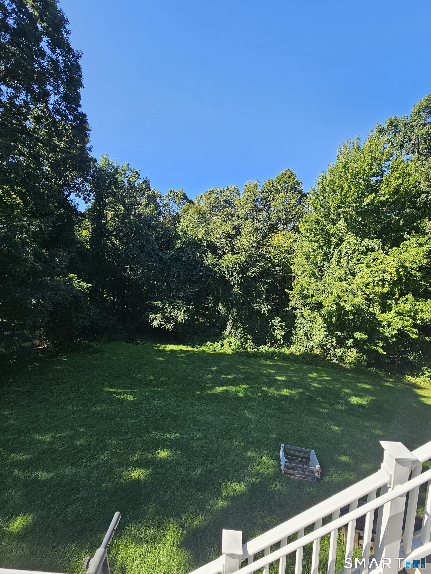 18 Tree Top Lane photo 28