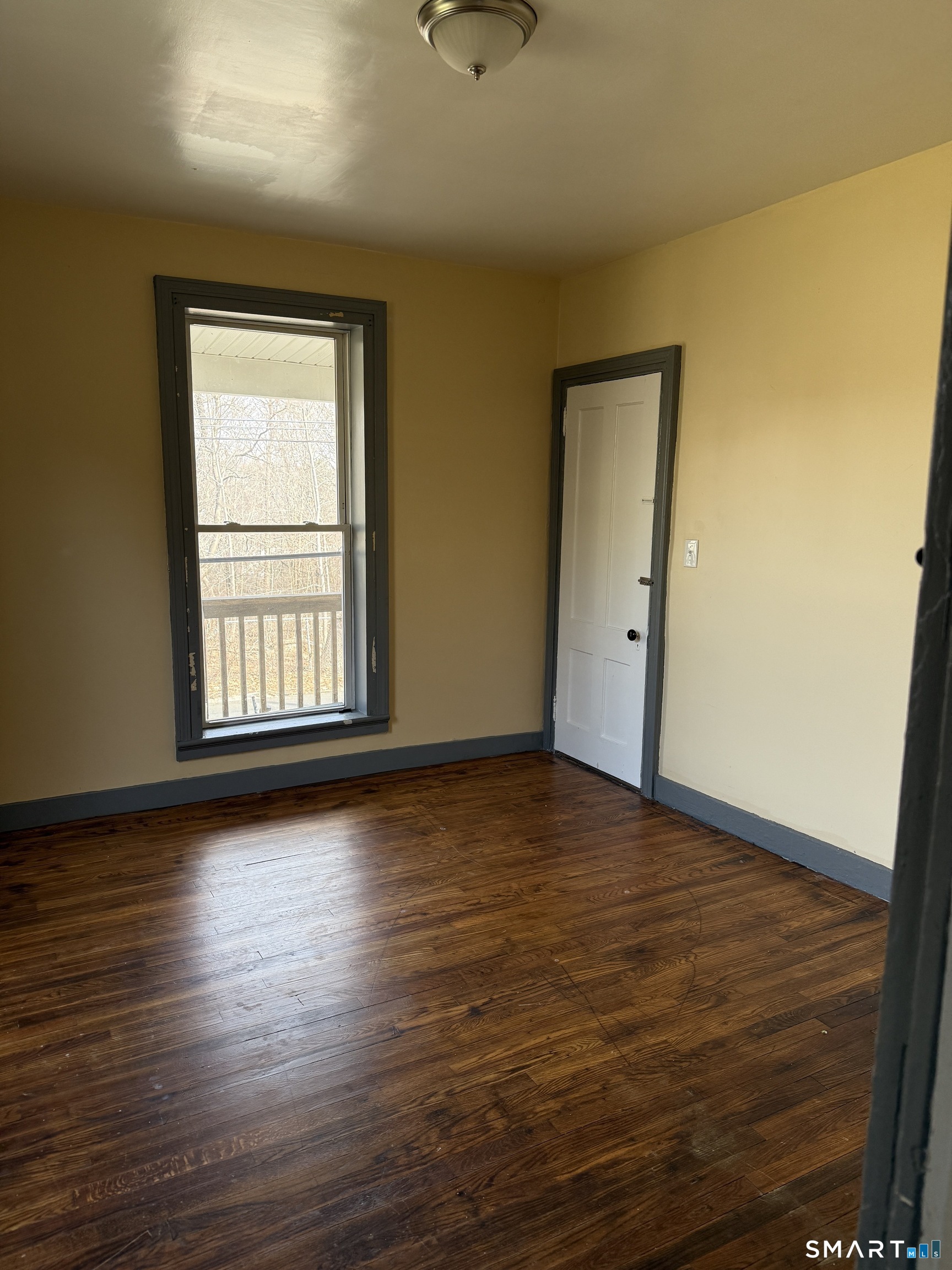 152 Scott Street photo 5