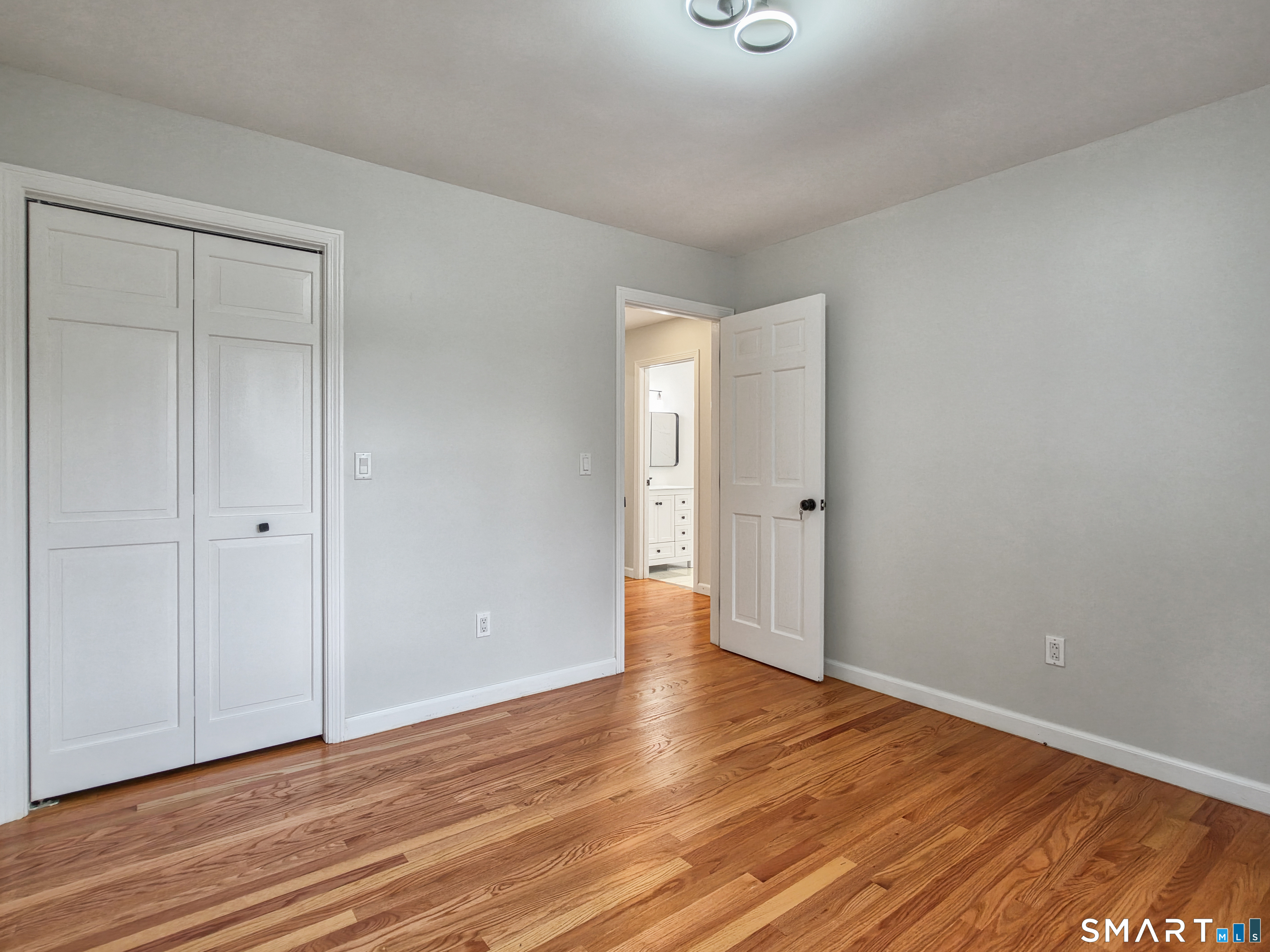 4 Bayview Circle photo 14