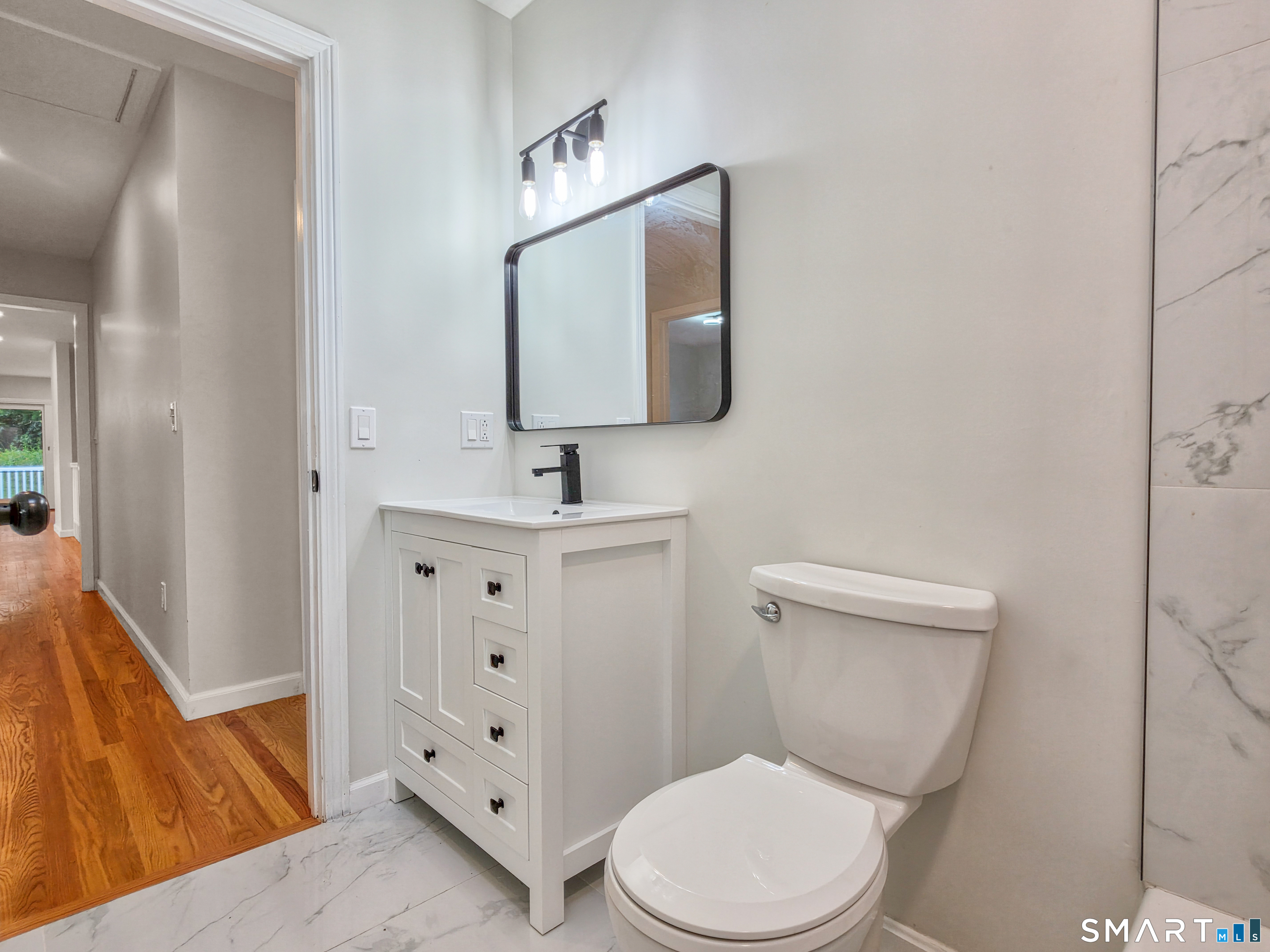 4 Bayview Circle photo 16