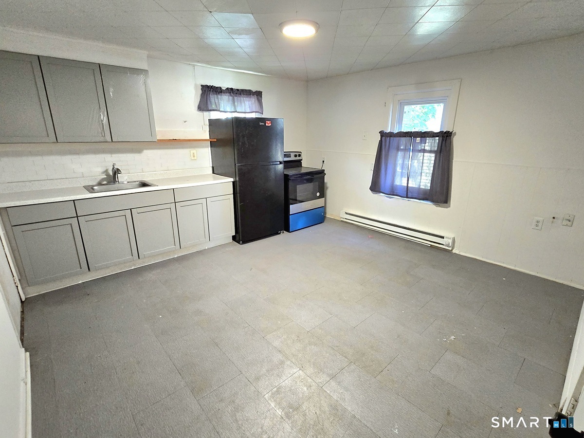 33 Olive Street Unit #2 photo 2
